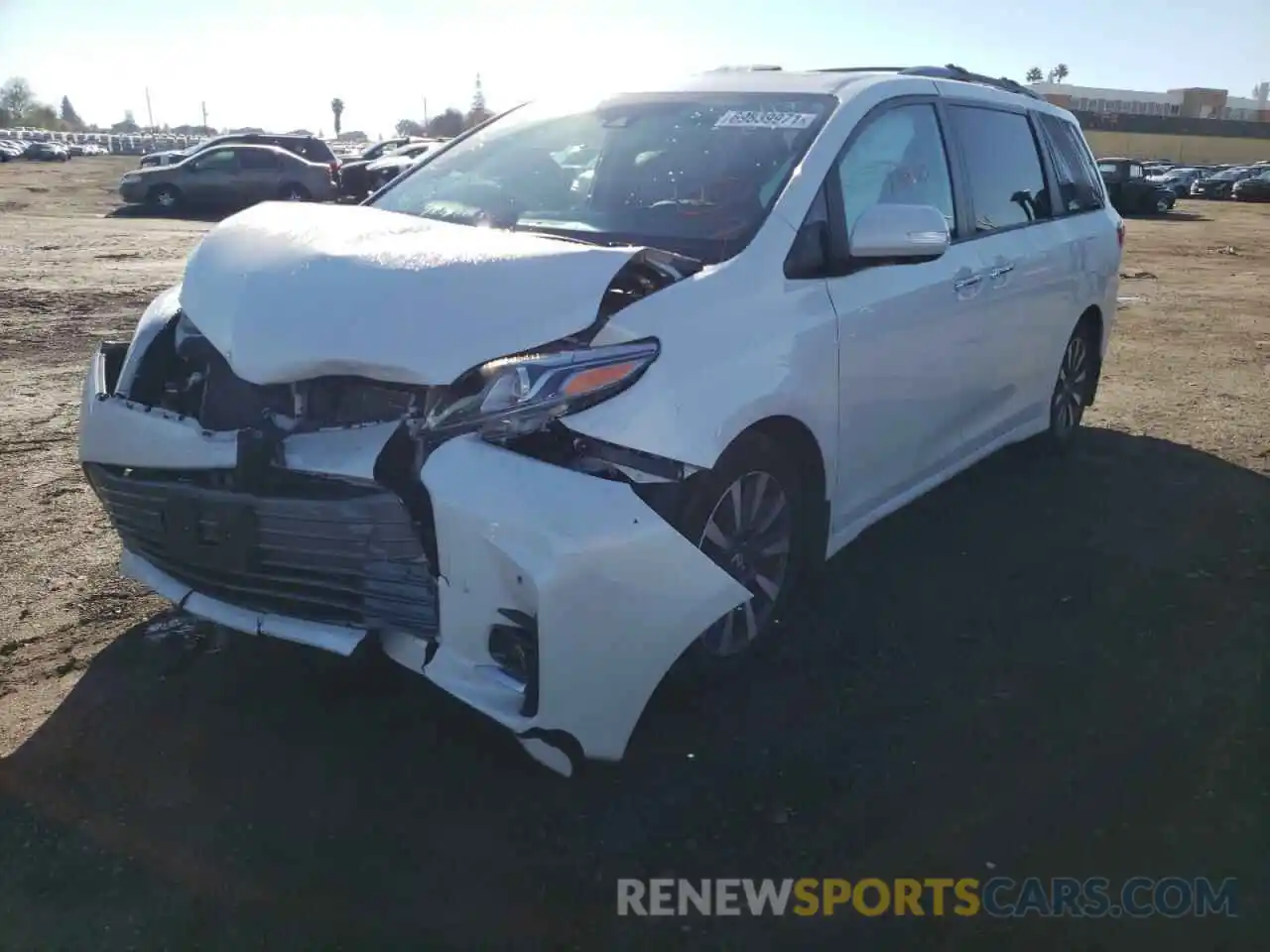 2 Photograph of a damaged car 5TDYZ3DC4LS031722 TOYOTA SIENNA 2020