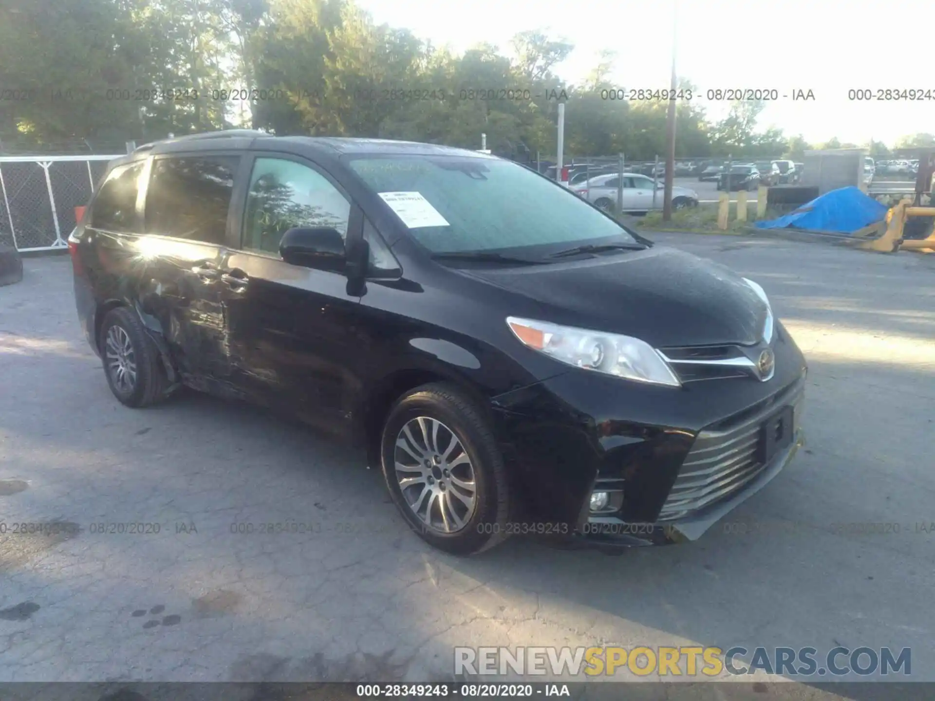 1 Photograph of a damaged car 5TDYZ3DC4LS033941 TOYOTA SIENNA 2020