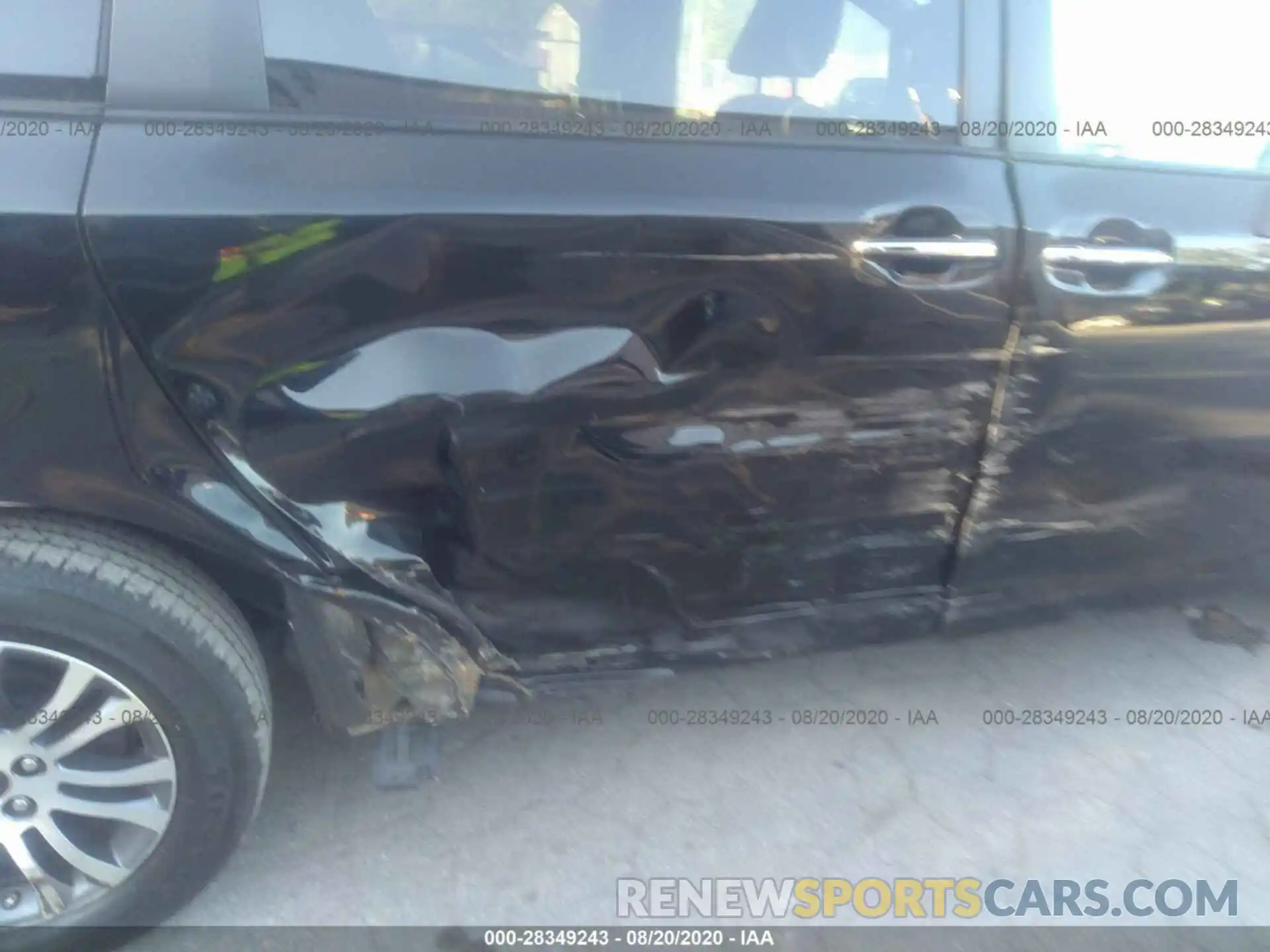 6 Photograph of a damaged car 5TDYZ3DC4LS033941 TOYOTA SIENNA 2020