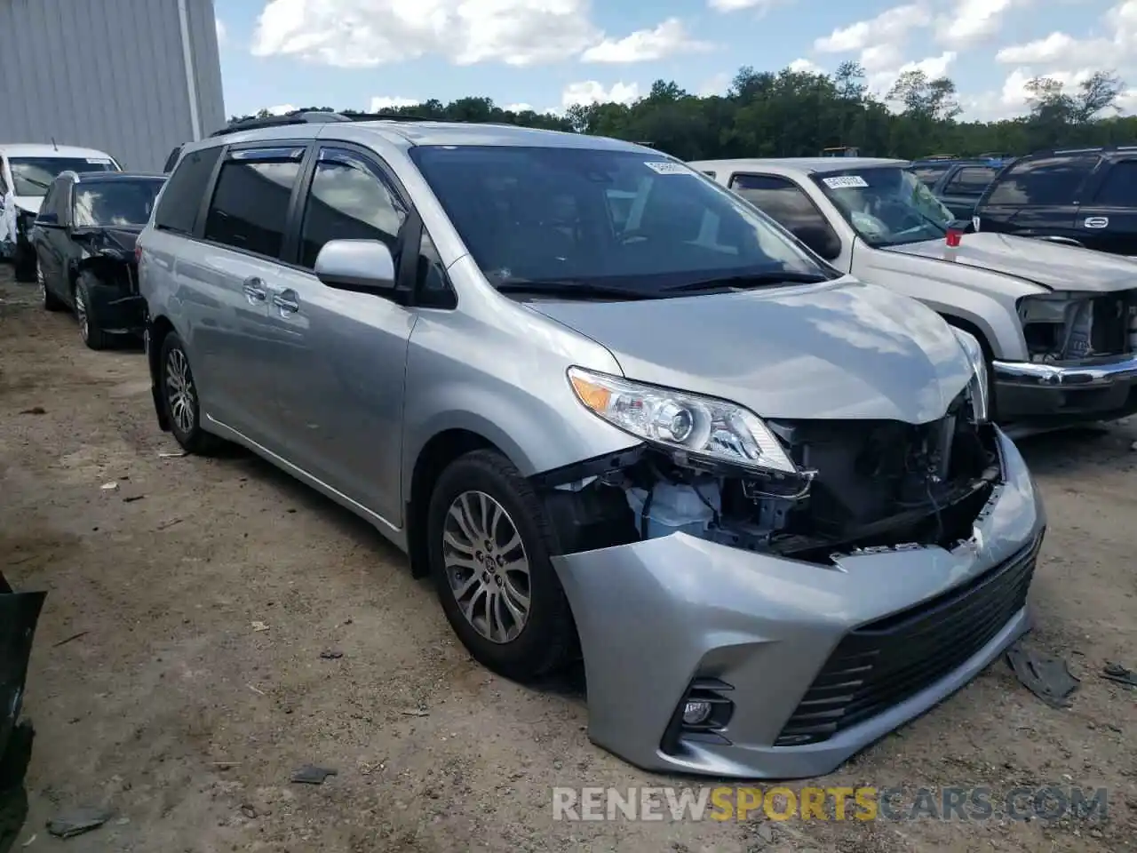 1 Photograph of a damaged car 5TDYZ3DC4LS061920 TOYOTA SIENNA 2020