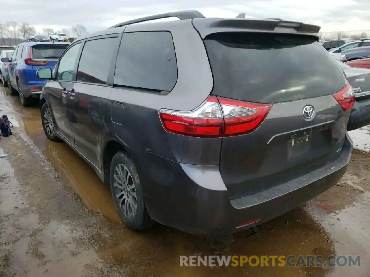 3 Photograph of a damaged car 5TDYZ3DC4LS067250 TOYOTA SIENNA 2020