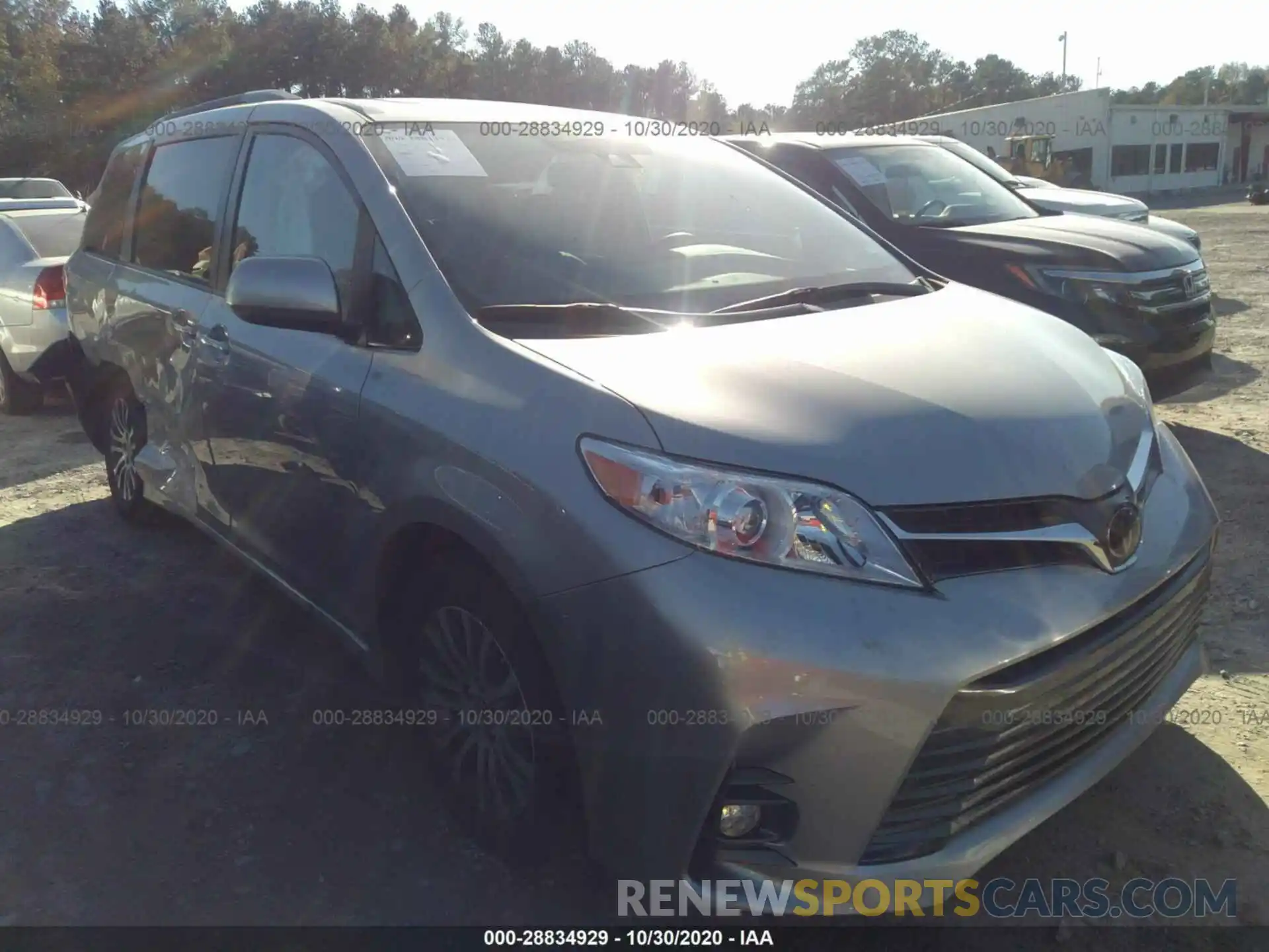 1 Photograph of a damaged car 5TDYZ3DC4LS068799 TOYOTA SIENNA 2020