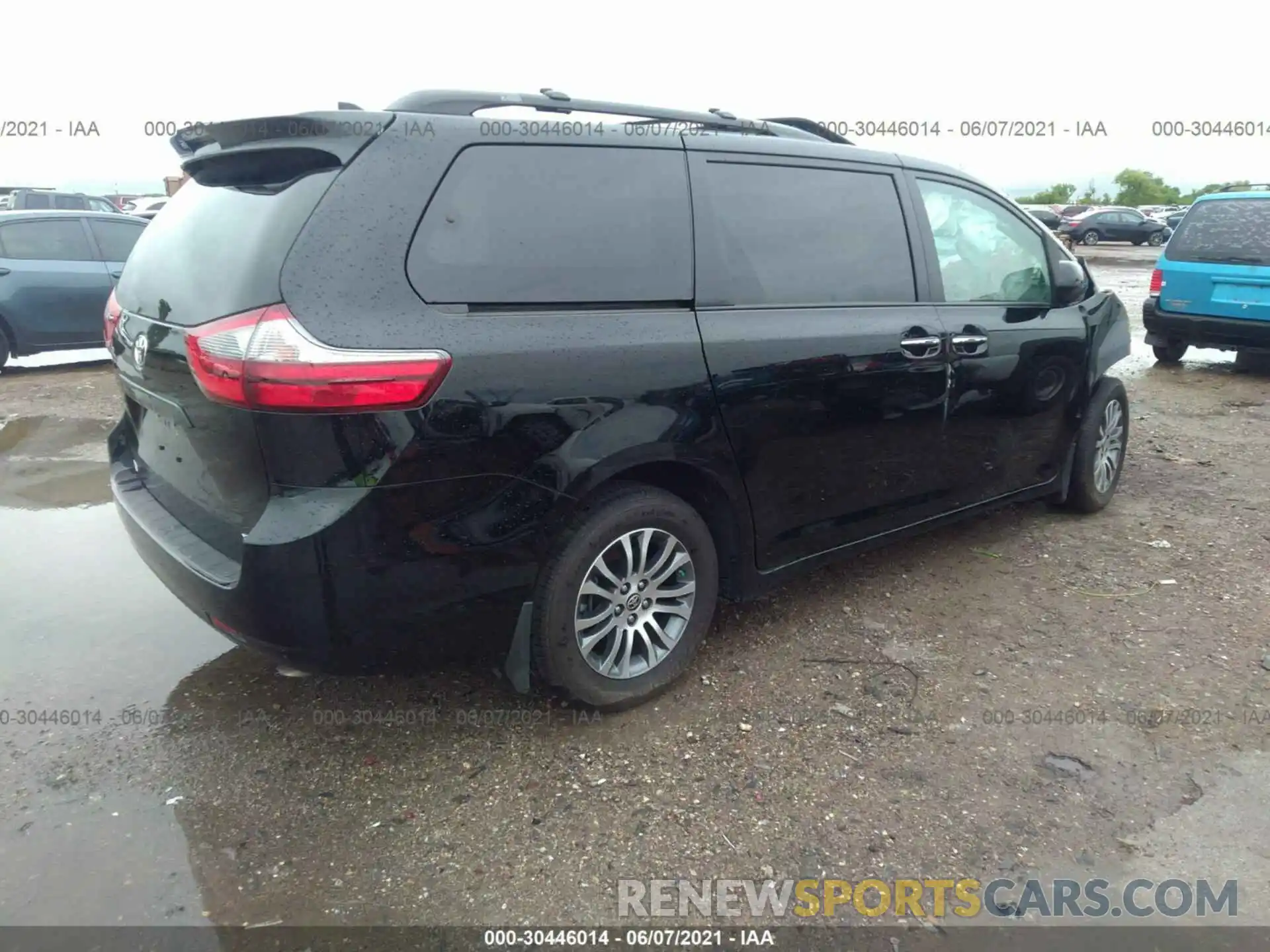 4 Фотография поврежденного автомобиля 5TDYZ3DC4LS070276 TOYOTA SIENNA 2020