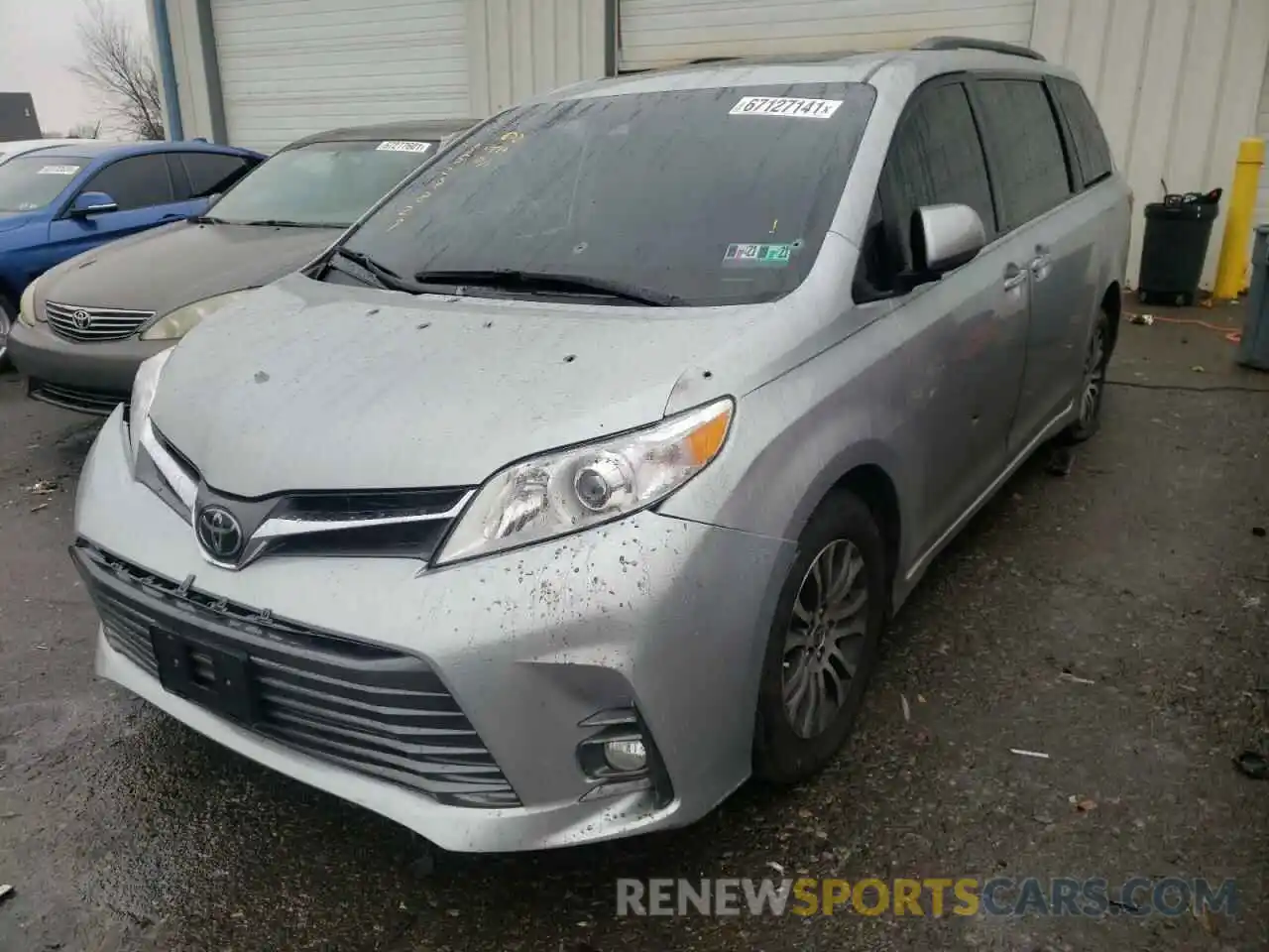 2 Photograph of a damaged car 5TDYZ3DC4LS086672 TOYOTA SIENNA 2020