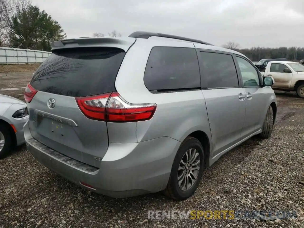 4 Фотография поврежденного автомобиля 5TDYZ3DC5LS022432 TOYOTA SIENNA 2020