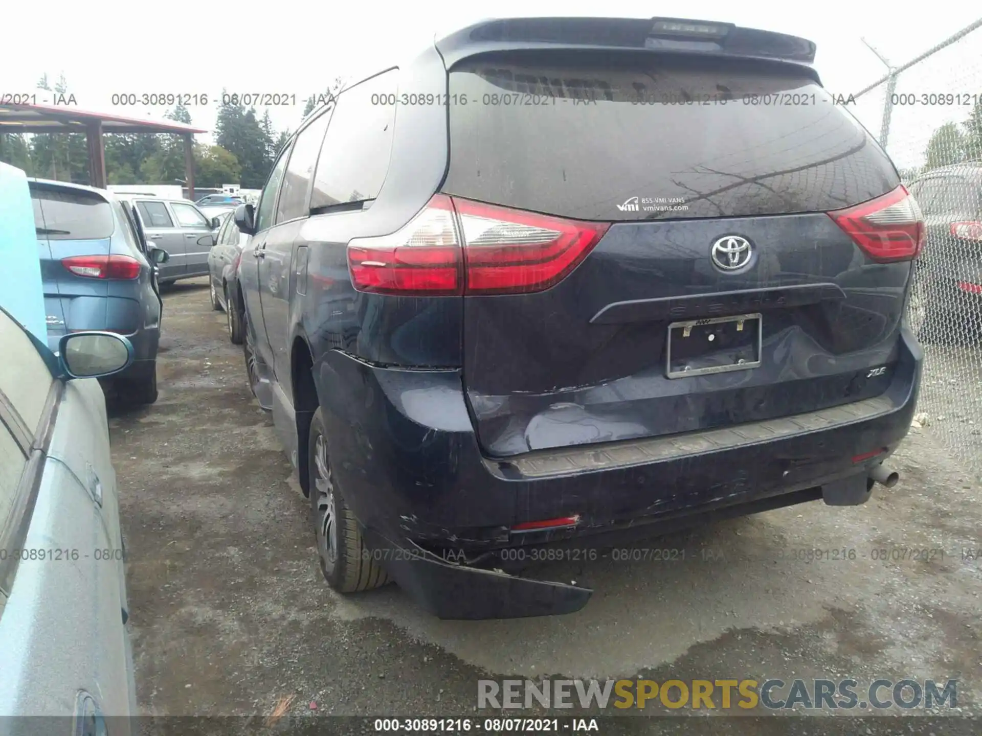 6 Photograph of a damaged car 5TDYZ3DC5LS026898 TOYOTA SIENNA 2020