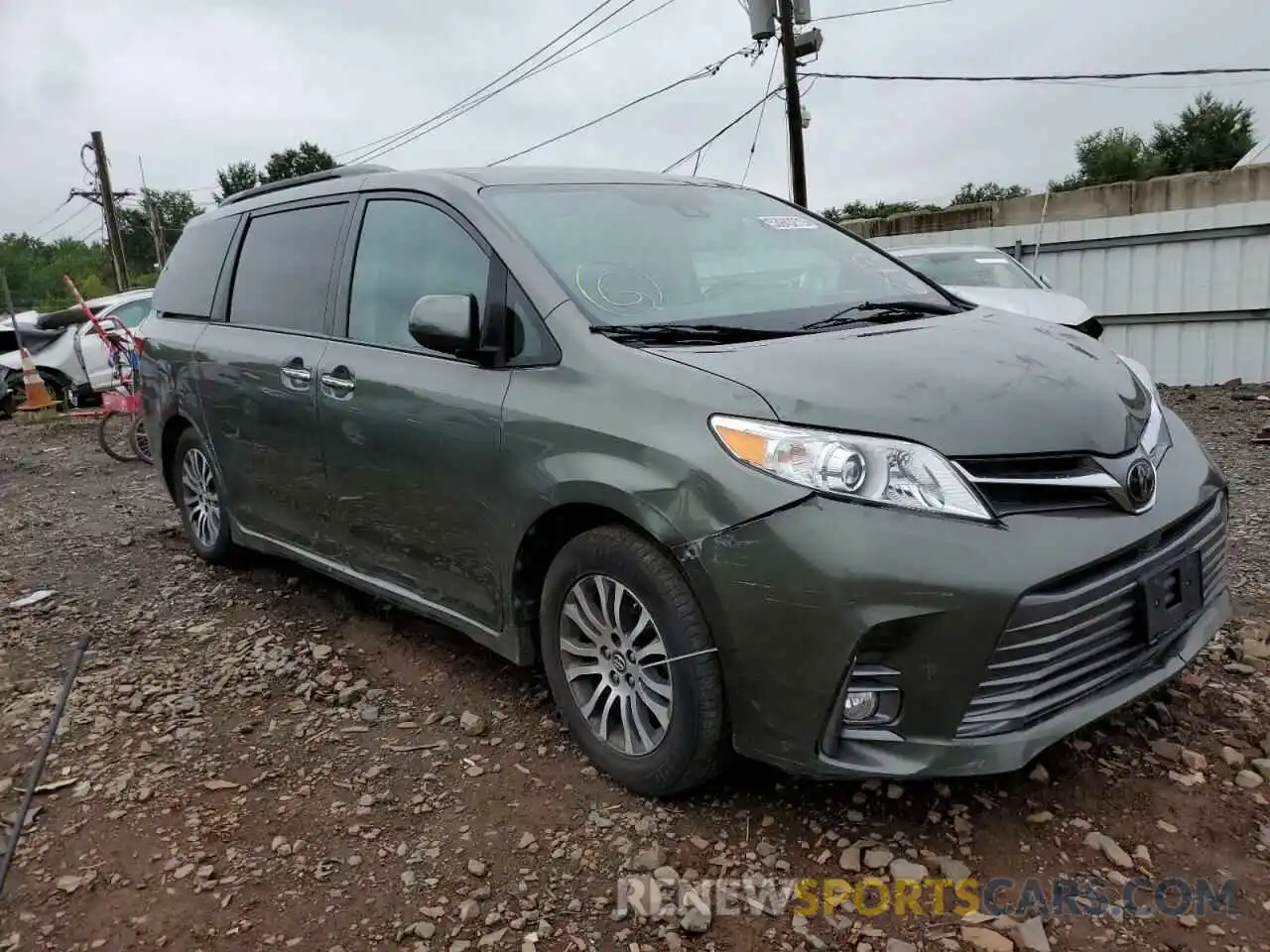 1 Фотография поврежденного автомобиля 5TDYZ3DC5LS032085 TOYOTA SIENNA 2020