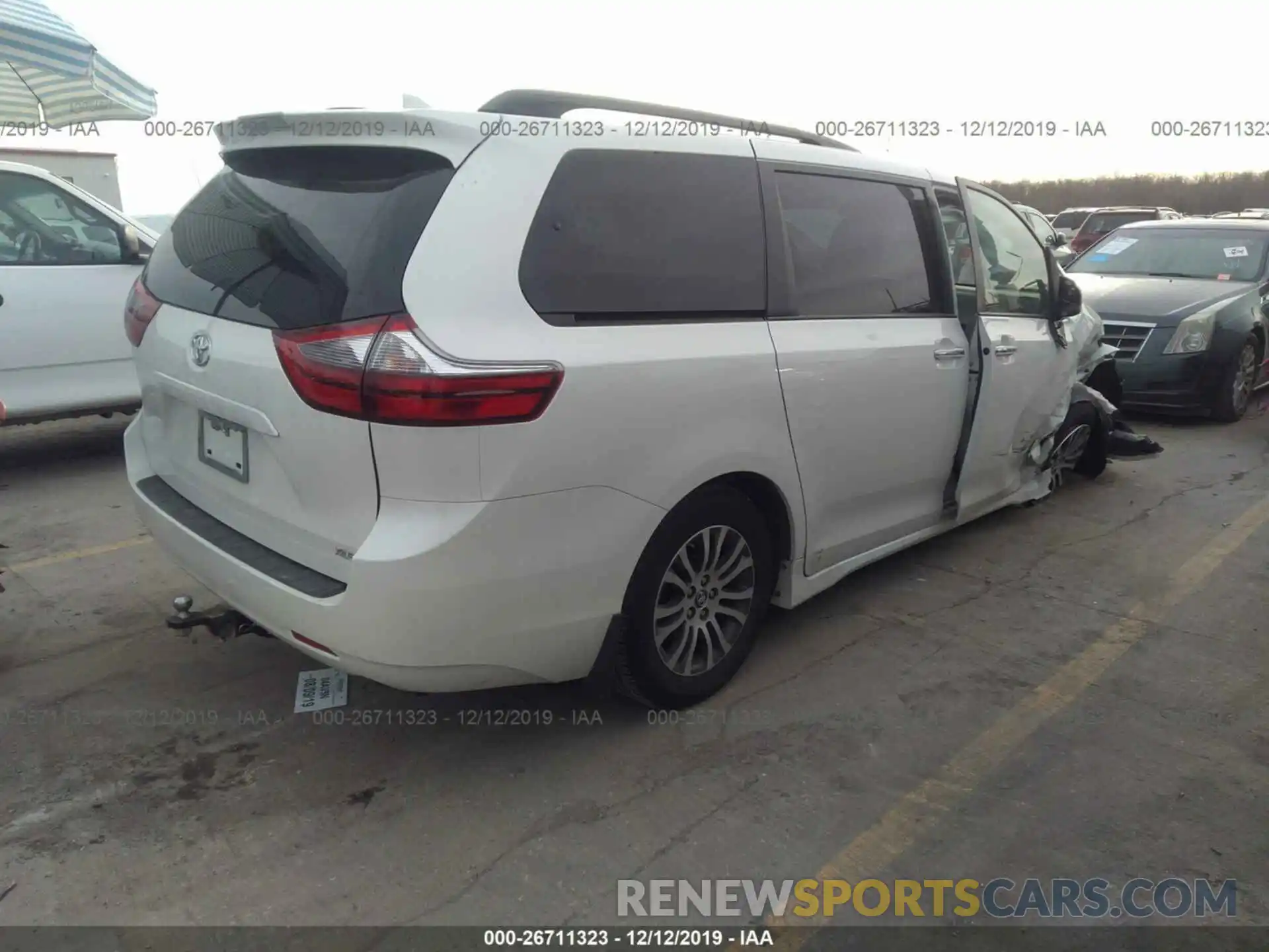 4 Фотография поврежденного автомобиля 5TDYZ3DC5LS032300 TOYOTA SIENNA 2020