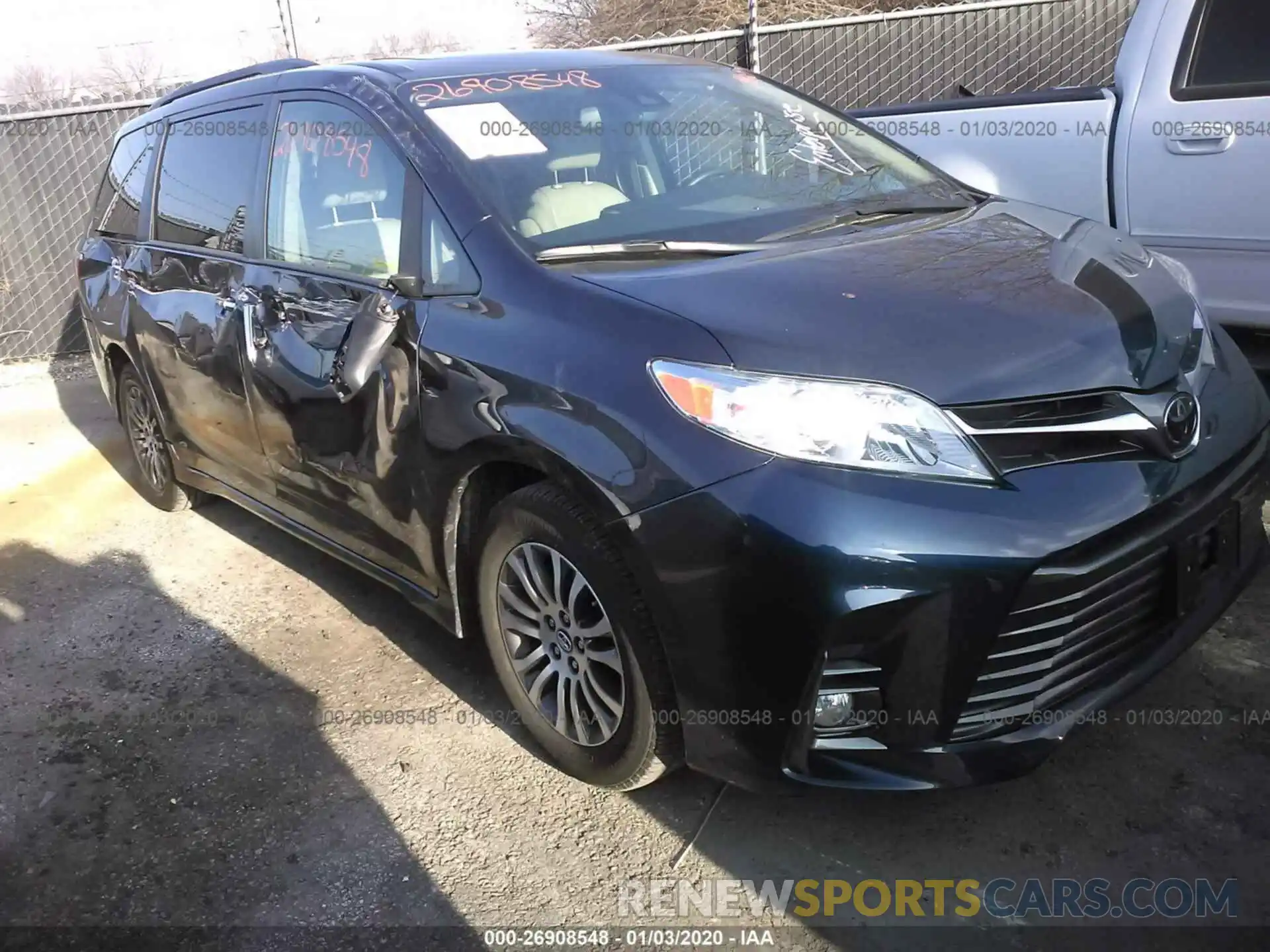 1 Photograph of a damaged car 5TDYZ3DC5LS035620 TOYOTA SIENNA 2020