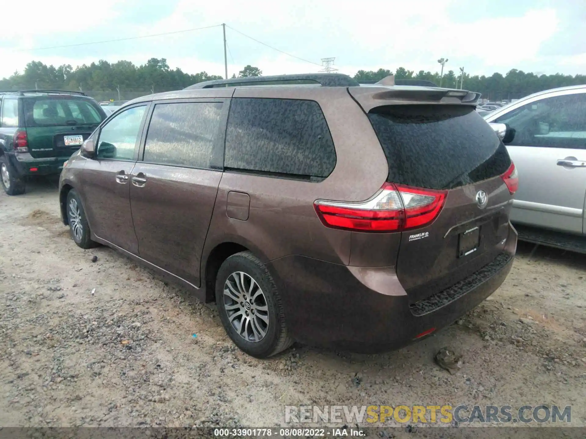 3 Фотография поврежденного автомобиля 5TDYZ3DC5LS036976 TOYOTA SIENNA 2020