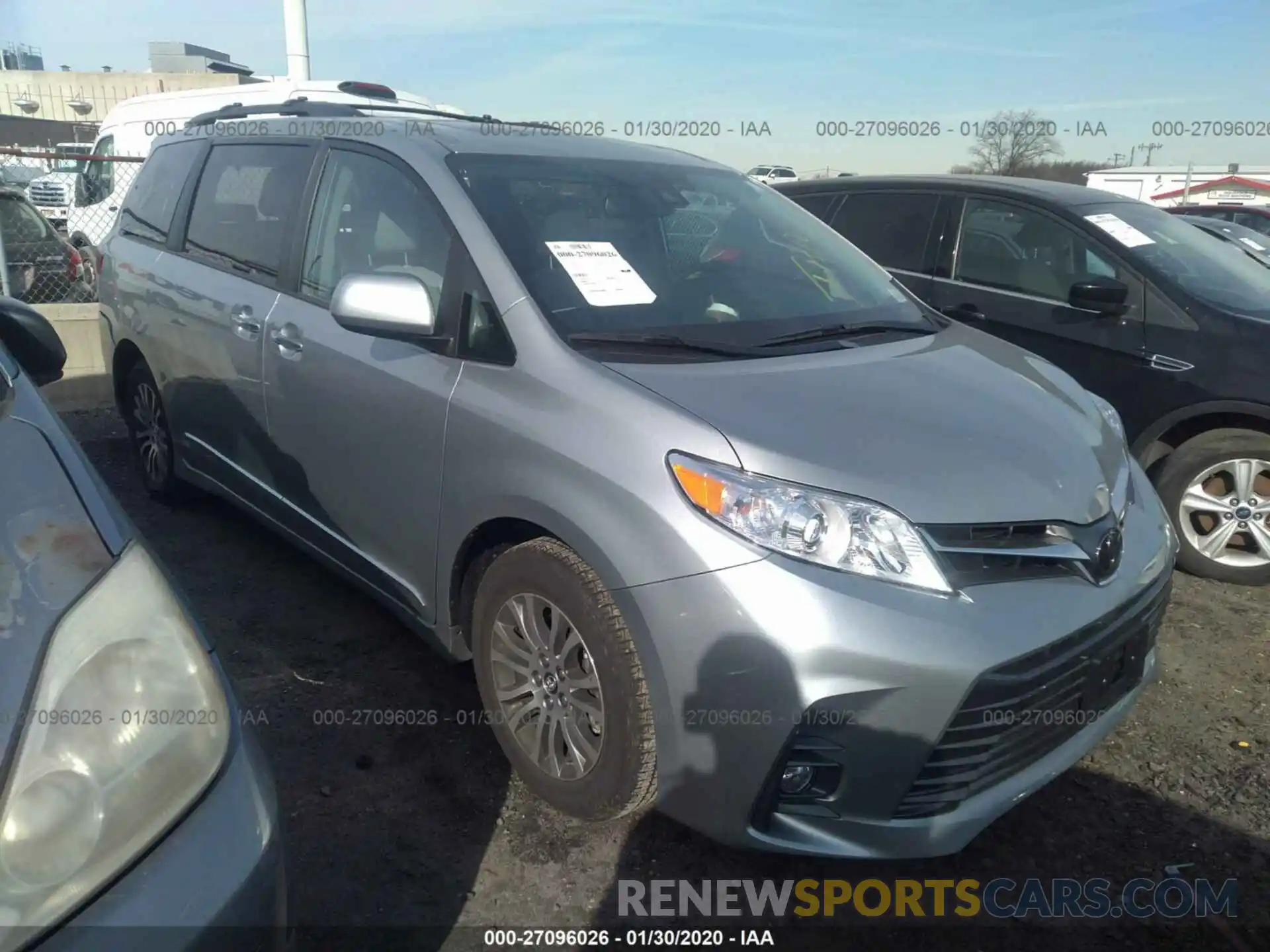 1 Photograph of a damaged car 5TDYZ3DC5LS052451 TOYOTA SIENNA 2020