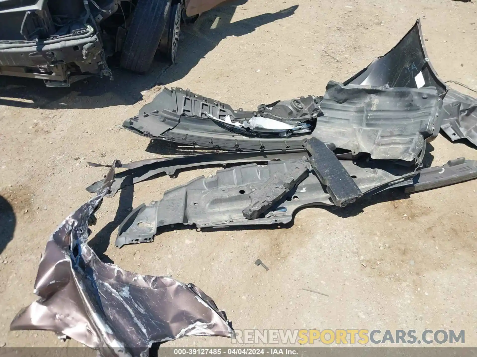 12 Photograph of a damaged car 5TDYZ3DC6LS026120 TOYOTA SIENNA 2020