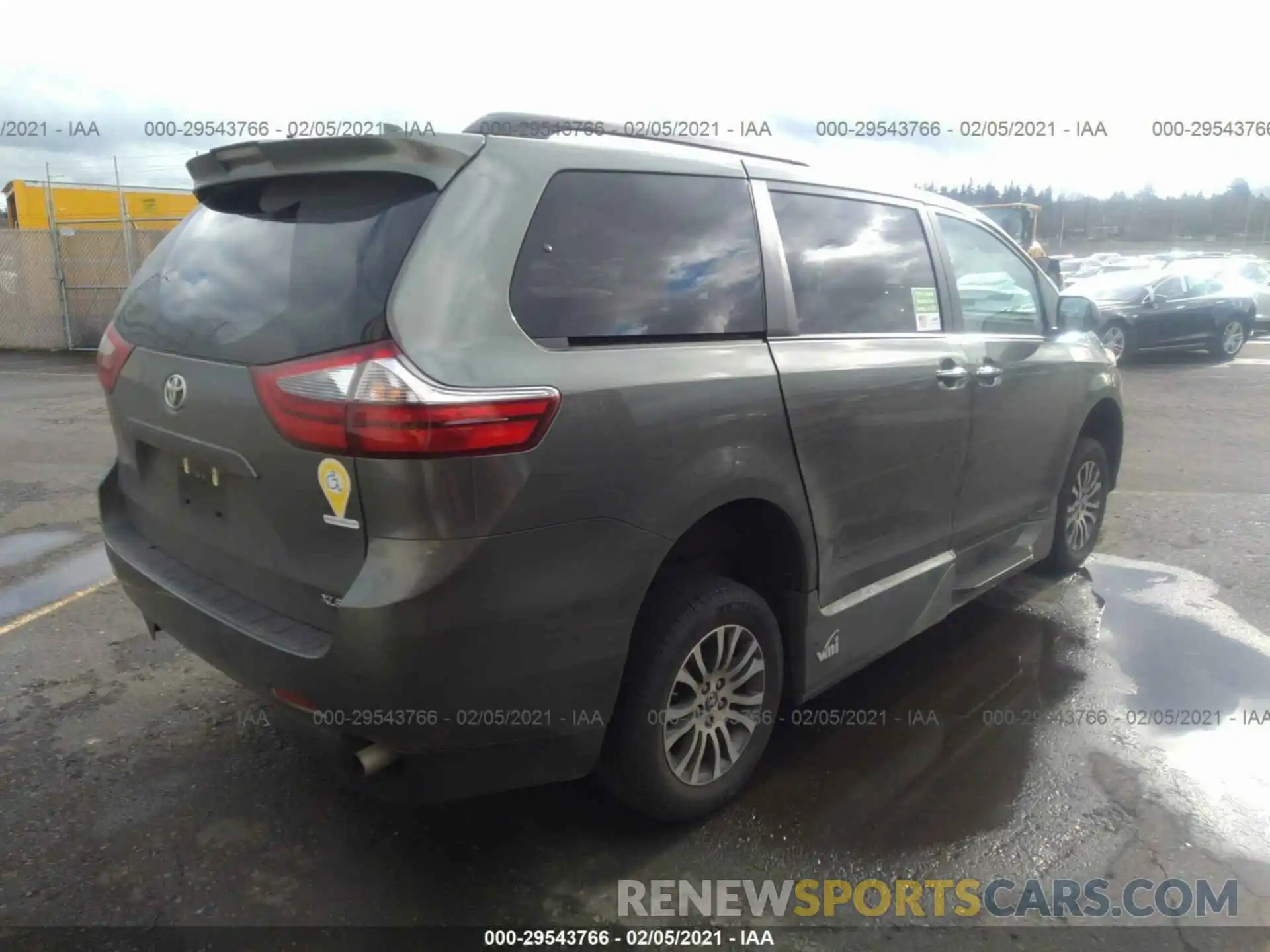 4 Фотография поврежденного автомобиля 5TDYZ3DC6LS037165 TOYOTA SIENNA 2020