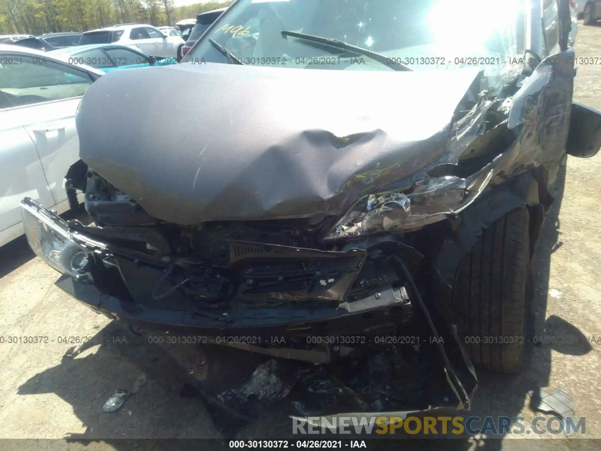 10 Photograph of a damaged car 5TDYZ3DC6LS048697 TOYOTA SIENNA 2020