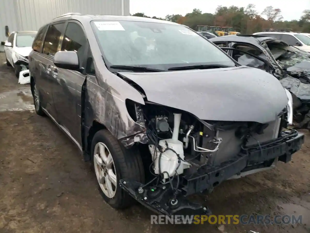 1 Photograph of a damaged car 5TDYZ3DC6LS052443 TOYOTA SIENNA 2020