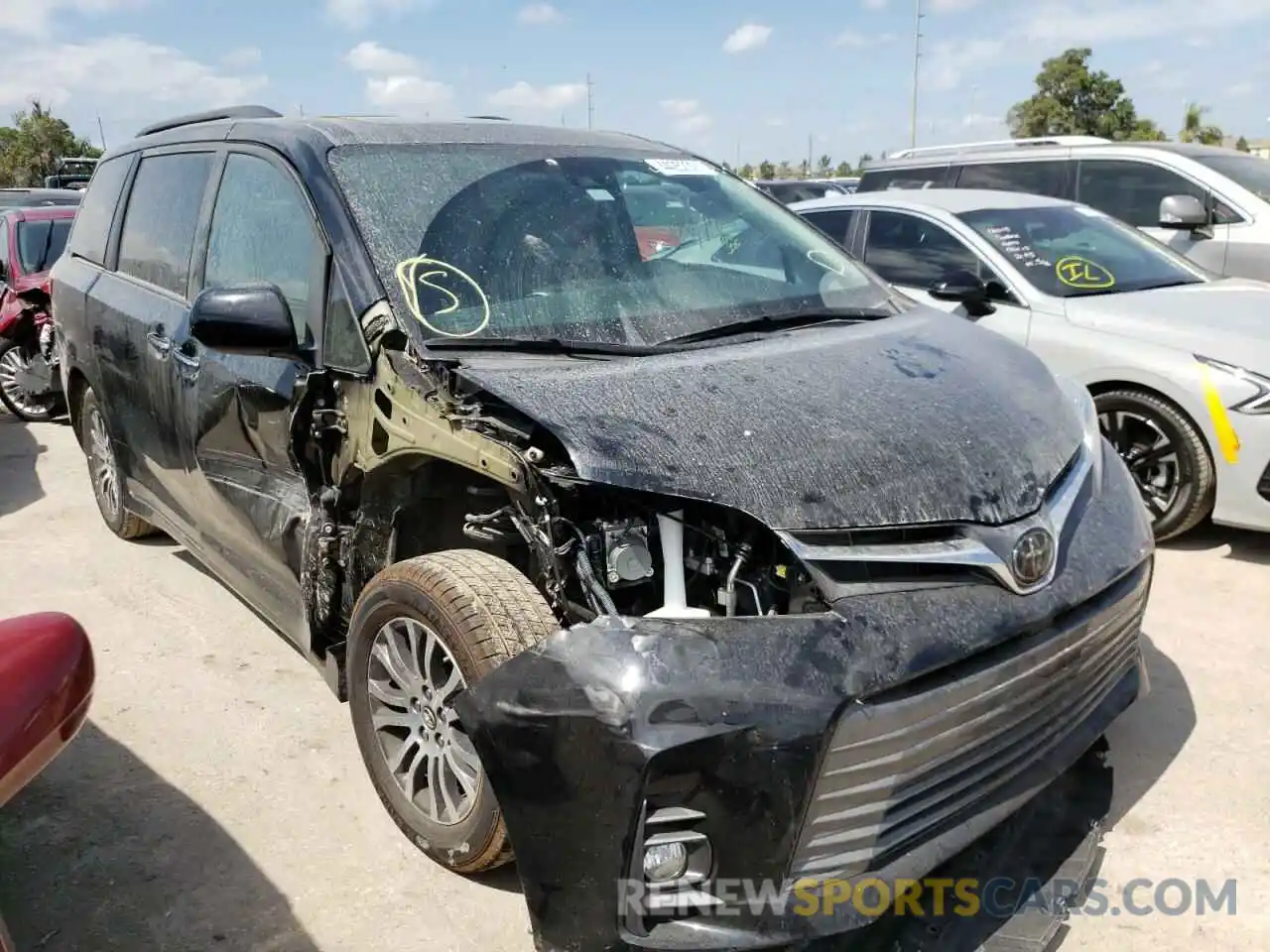 1 Photograph of a damaged car 5TDYZ3DC7LS021976 TOYOTA SIENNA 2020