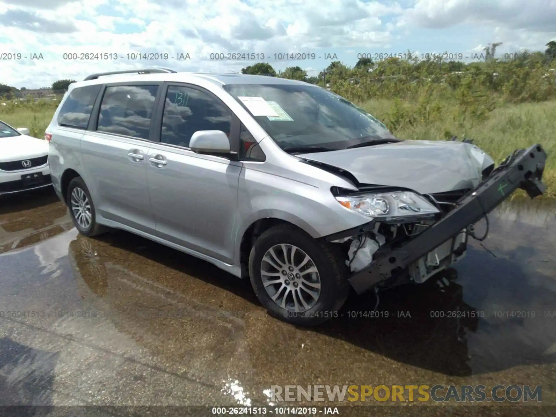 1 Photograph of a damaged car 5TDYZ3DC7LS023100 TOYOTA SIENNA 2020