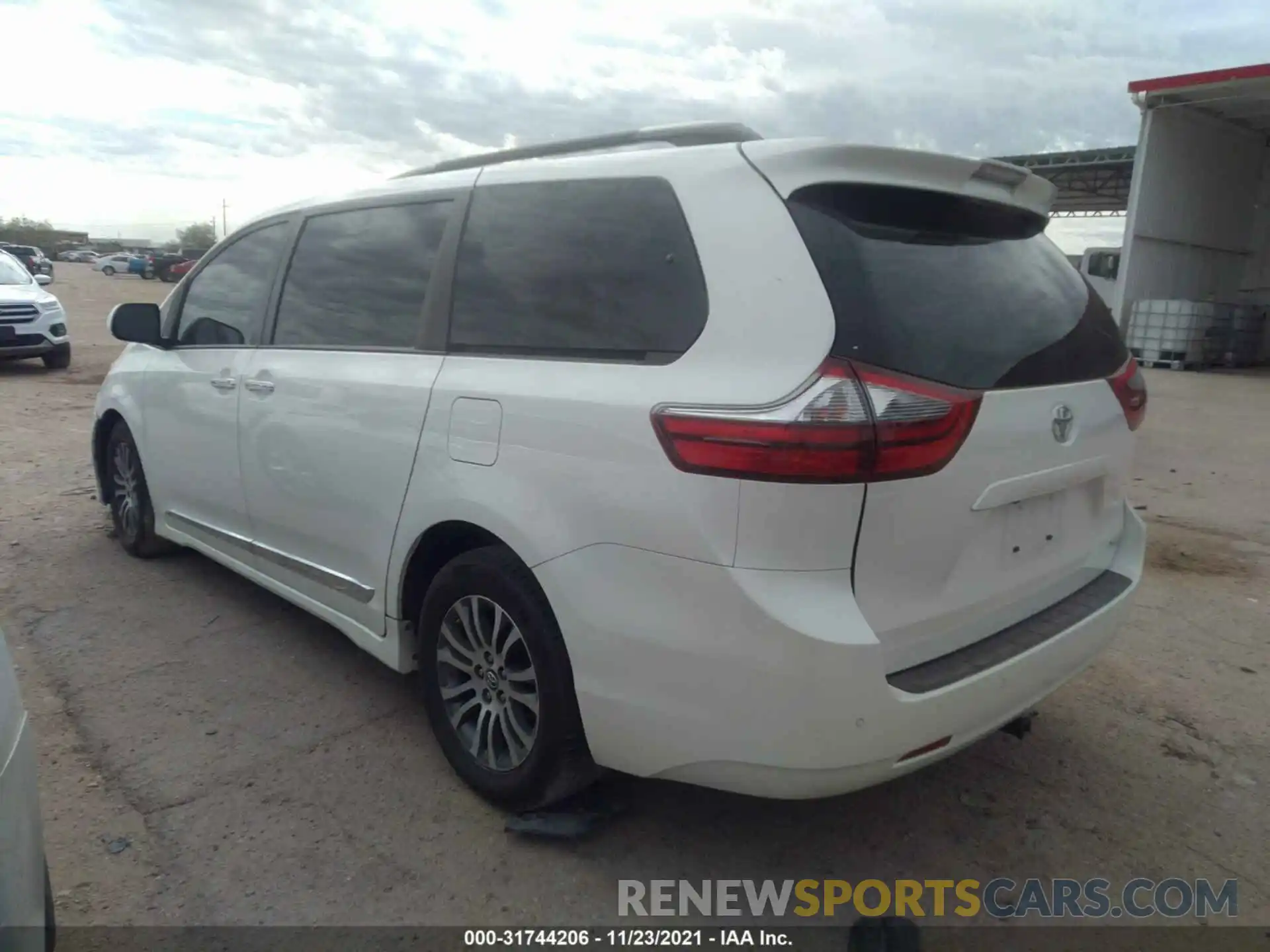 3 Фотография поврежденного автомобиля 5TDYZ3DC7LS031777 TOYOTA SIENNA 2020