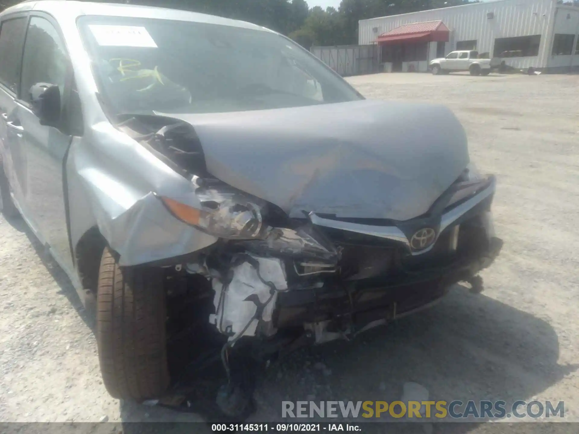 6 Photograph of a damaged car 5TDYZ3DC7LS042391 TOYOTA SIENNA 2020