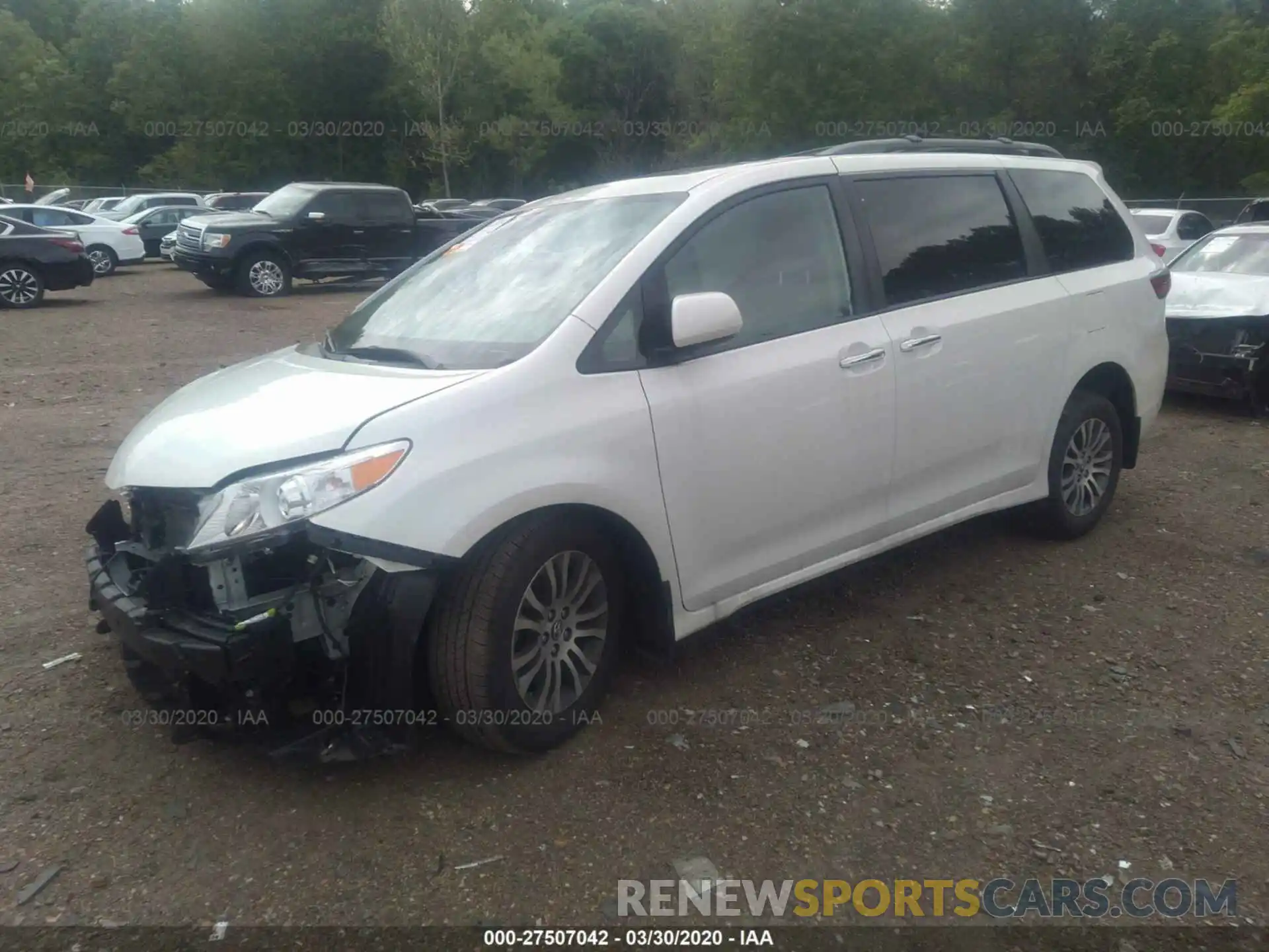 2 Photograph of a damaged car 5TDYZ3DC7LS047994 TOYOTA SIENNA 2020