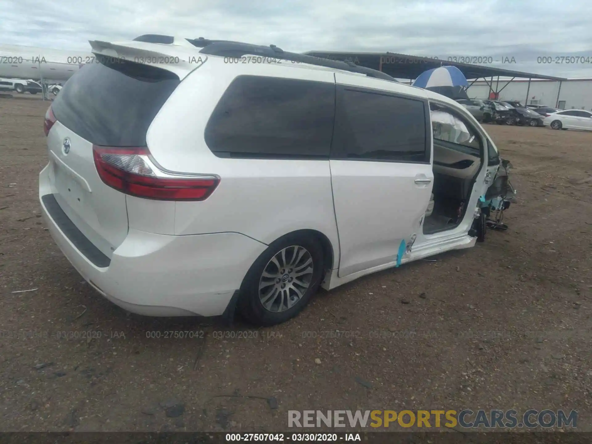 4 Фотография поврежденного автомобиля 5TDYZ3DC7LS047994 TOYOTA SIENNA 2020