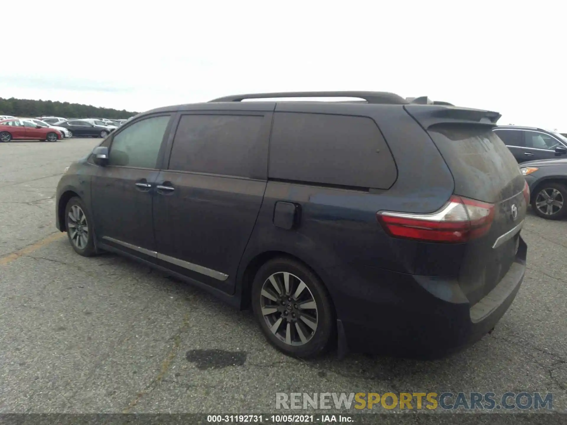 3 Photograph of a damaged car 5TDYZ3DC7LS056209 TOYOTA SIENNA 2020