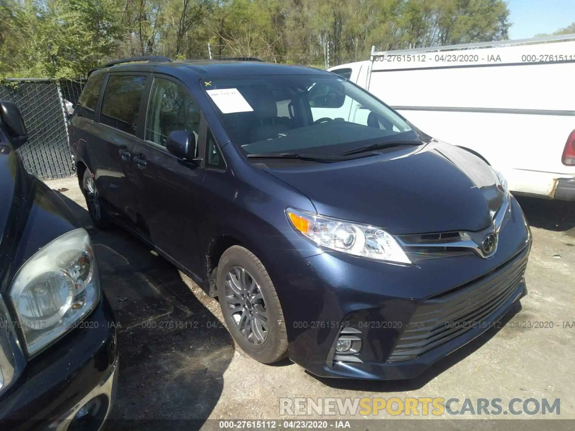 1 Photograph of a damaged car 5TDYZ3DC7LS062995 TOYOTA SIENNA 2020