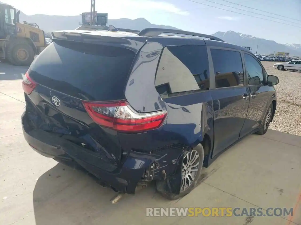 4 Фотография поврежденного автомобиля 5TDYZ3DC8LS029729 TOYOTA SIENNA 2020