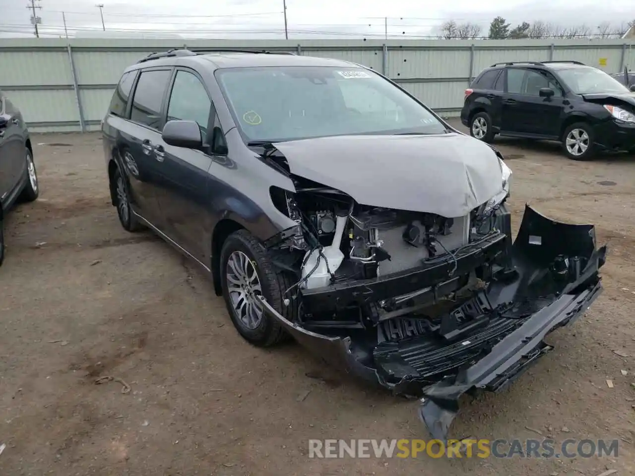 1 Photograph of a damaged car 5TDYZ3DC8LS032873 TOYOTA SIENNA 2020