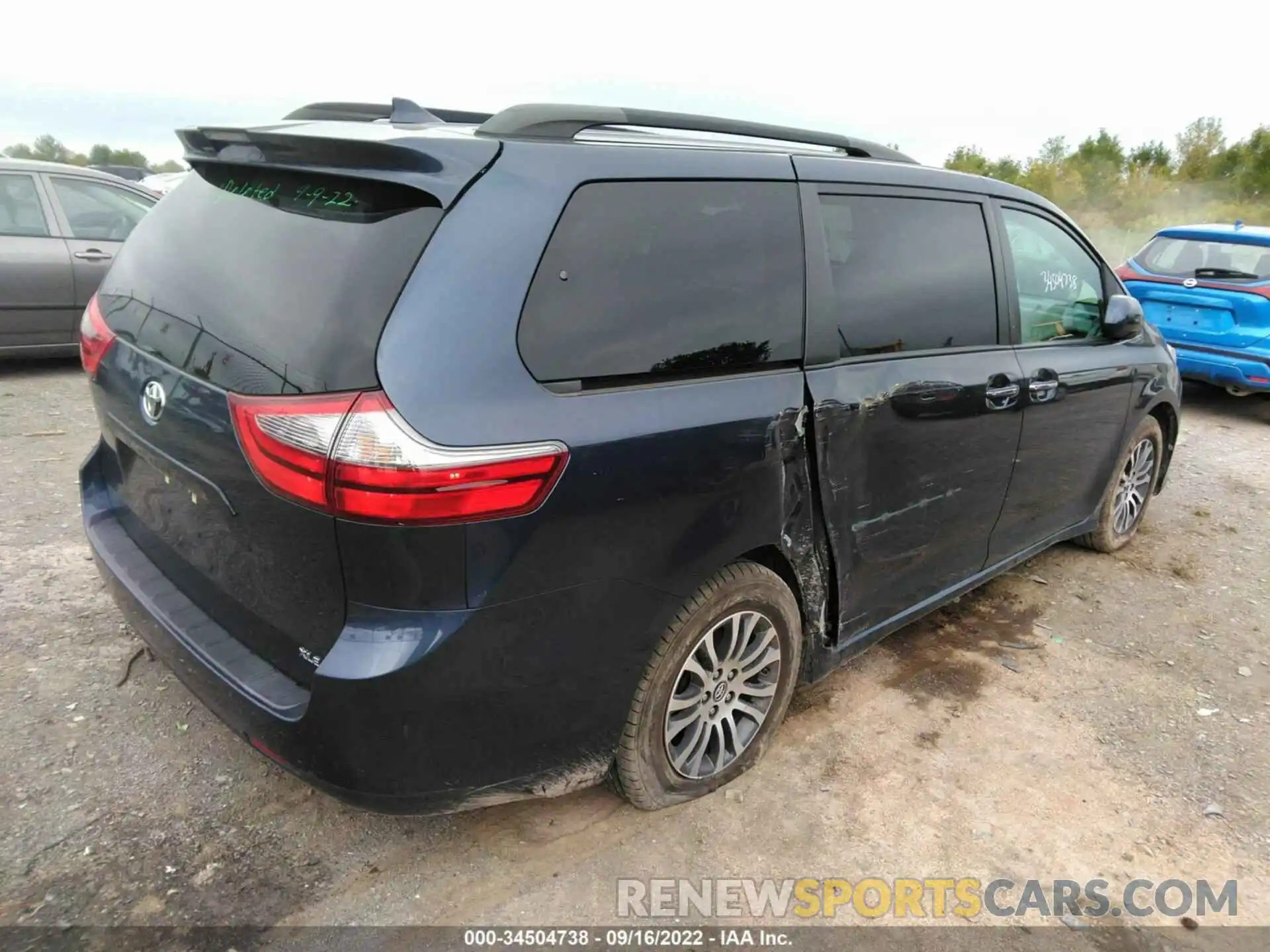 4 Фотография поврежденного автомобиля 5TDYZ3DC8LS033893 TOYOTA SIENNA 2020