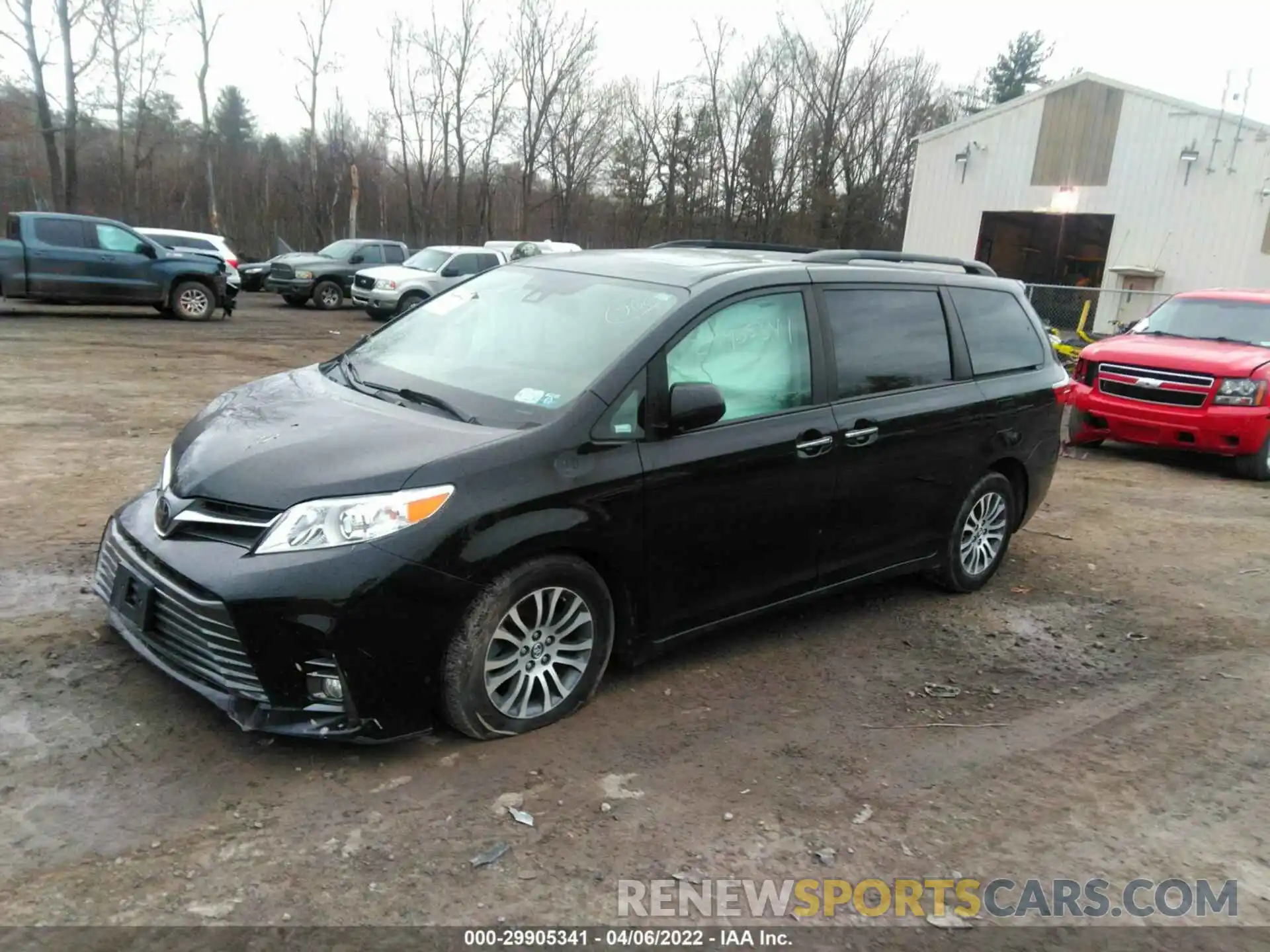 2 Photograph of a damaged car 5TDYZ3DC8LS034834 TOYOTA SIENNA 2020