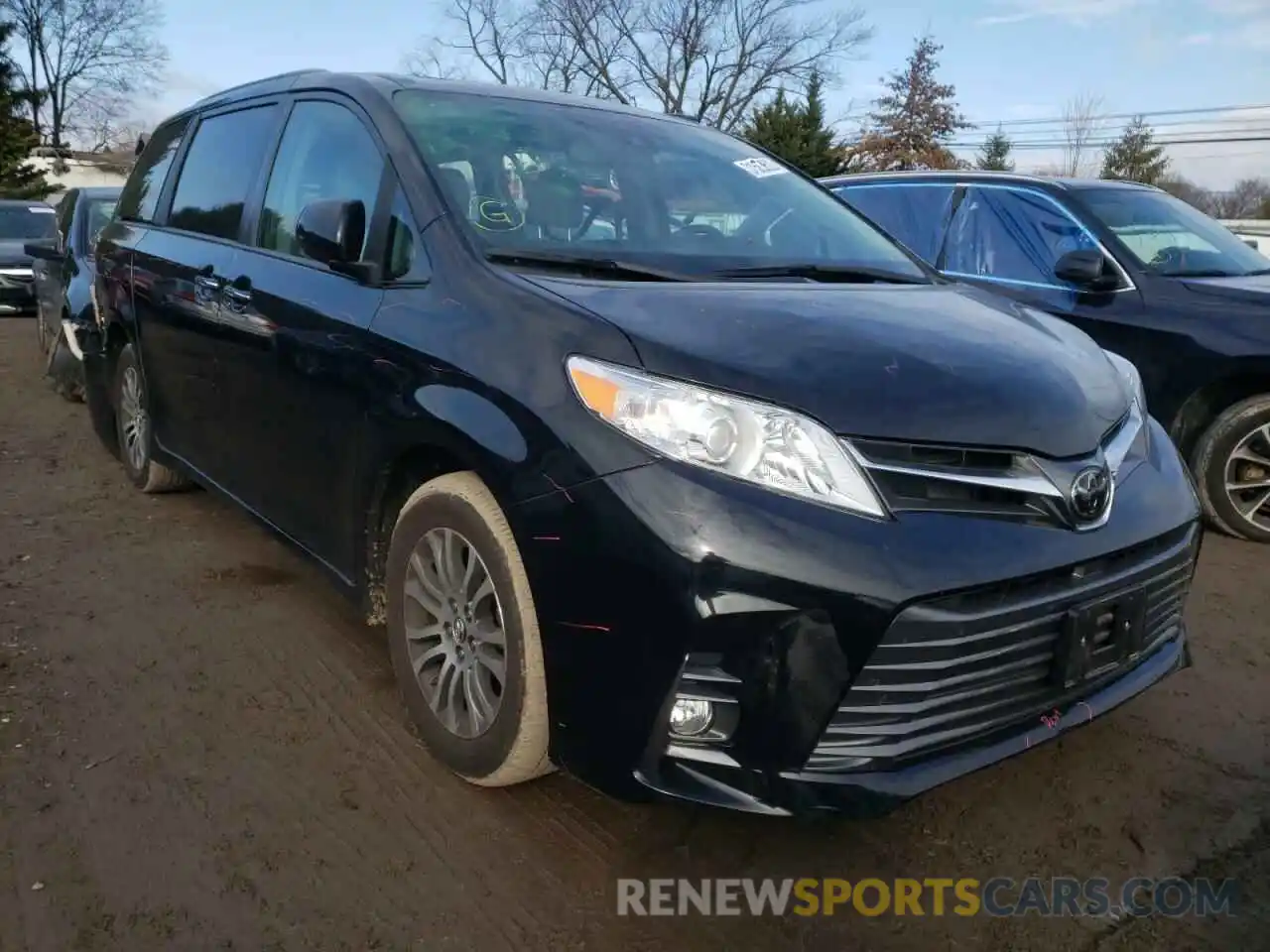 1 Photograph of a damaged car 5TDYZ3DC8LS039208 TOYOTA SIENNA 2020