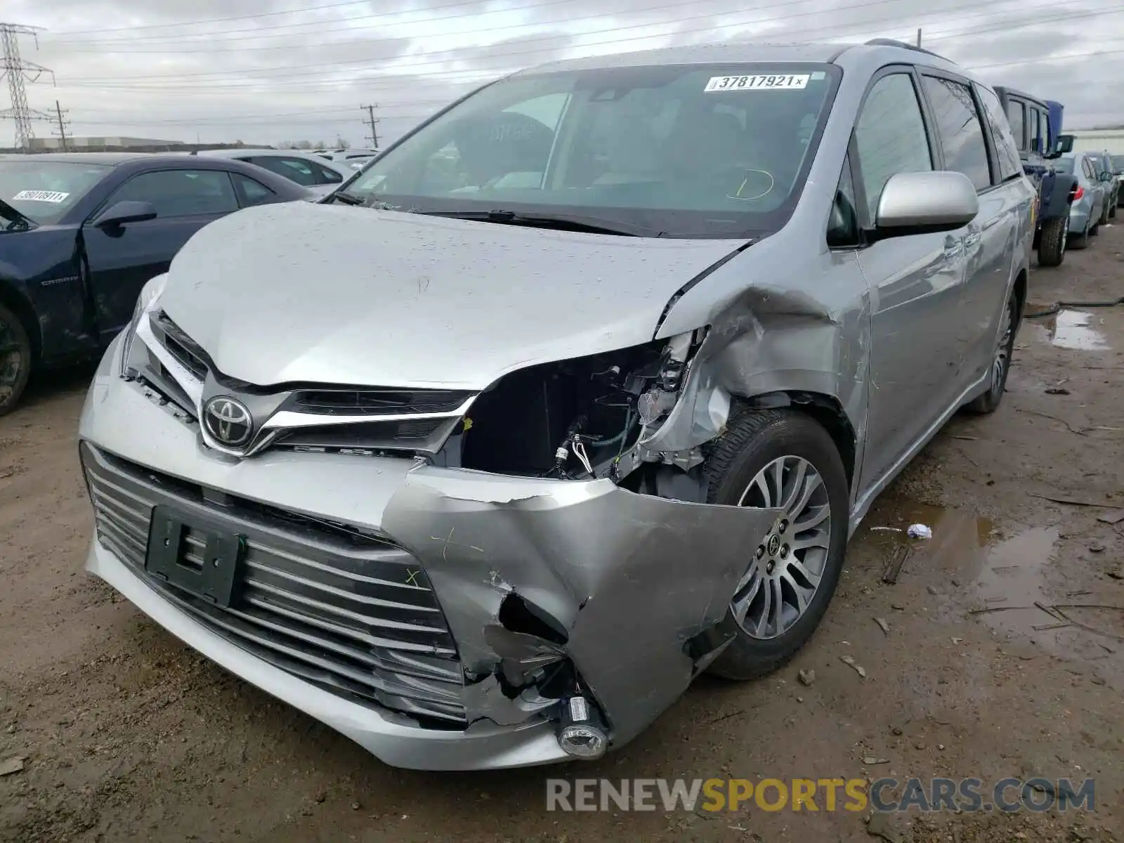 2 Photograph of a damaged car 5TDYZ3DC8LS079787 TOYOTA SIENNA 2020