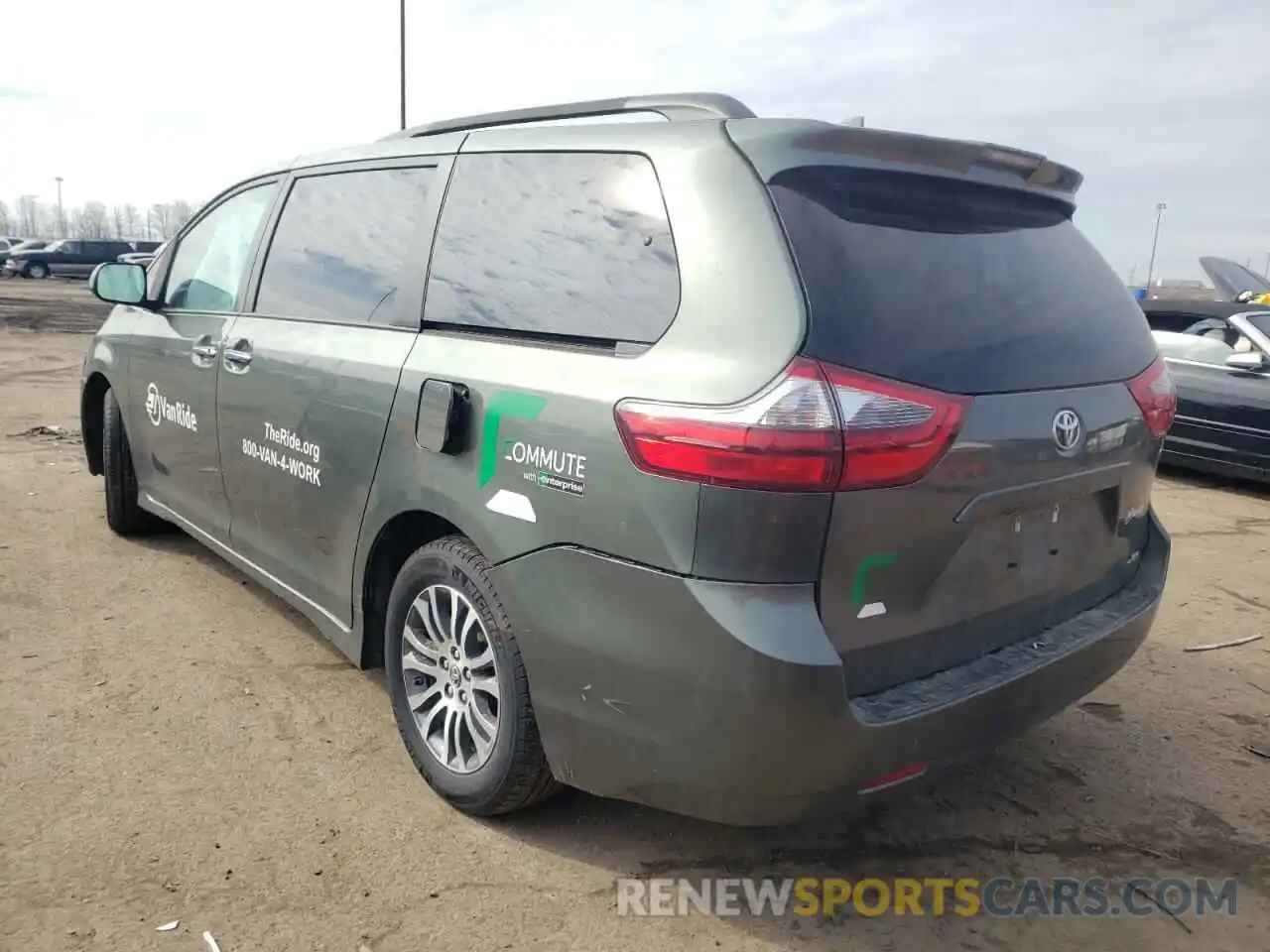 3 Photograph of a damaged car 5TDYZ3DC9LS035233 TOYOTA SIENNA 2020