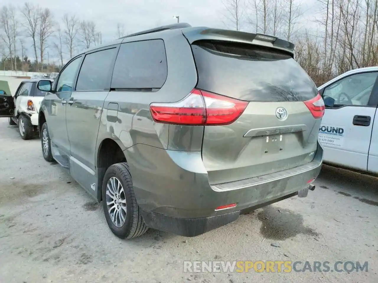 3 Photograph of a damaged car 5TDYZ3DC9LS037273 TOYOTA SIENNA 2020