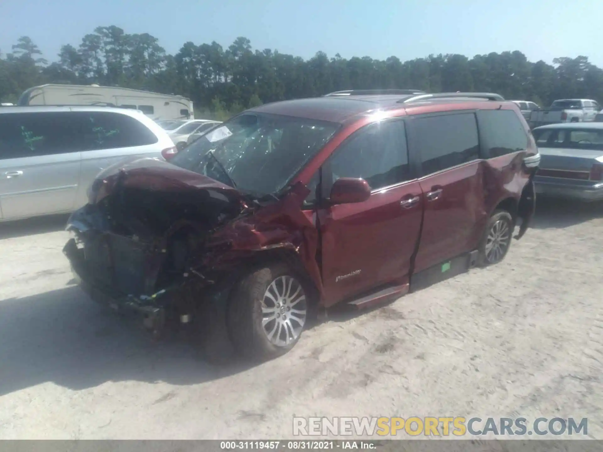 2 Photograph of a damaged car 5TDYZ3DC9LS044949 TOYOTA SIENNA 2020