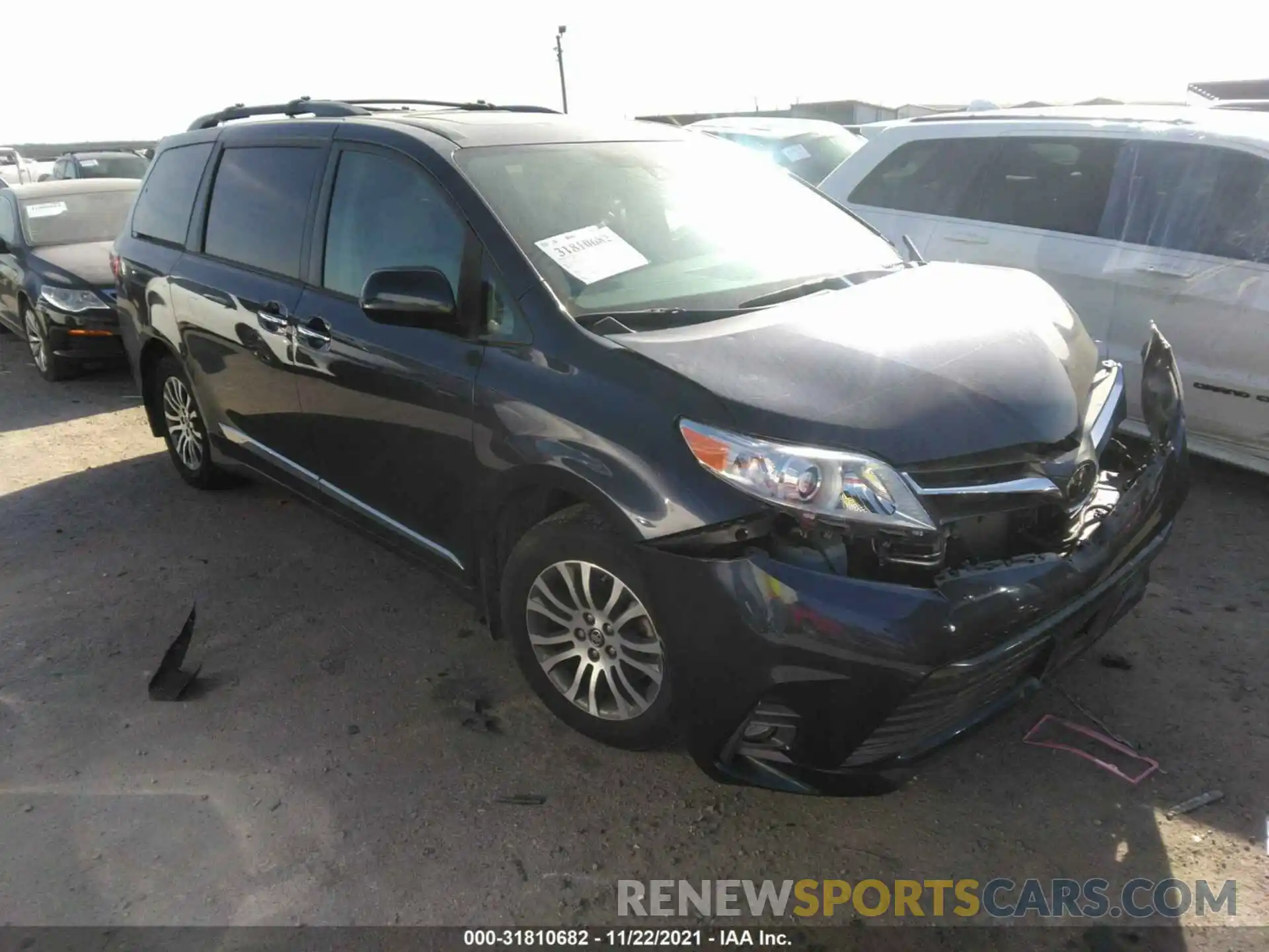 1 Photograph of a damaged car 5TDYZ3DC9LS049097 TOYOTA SIENNA 2020