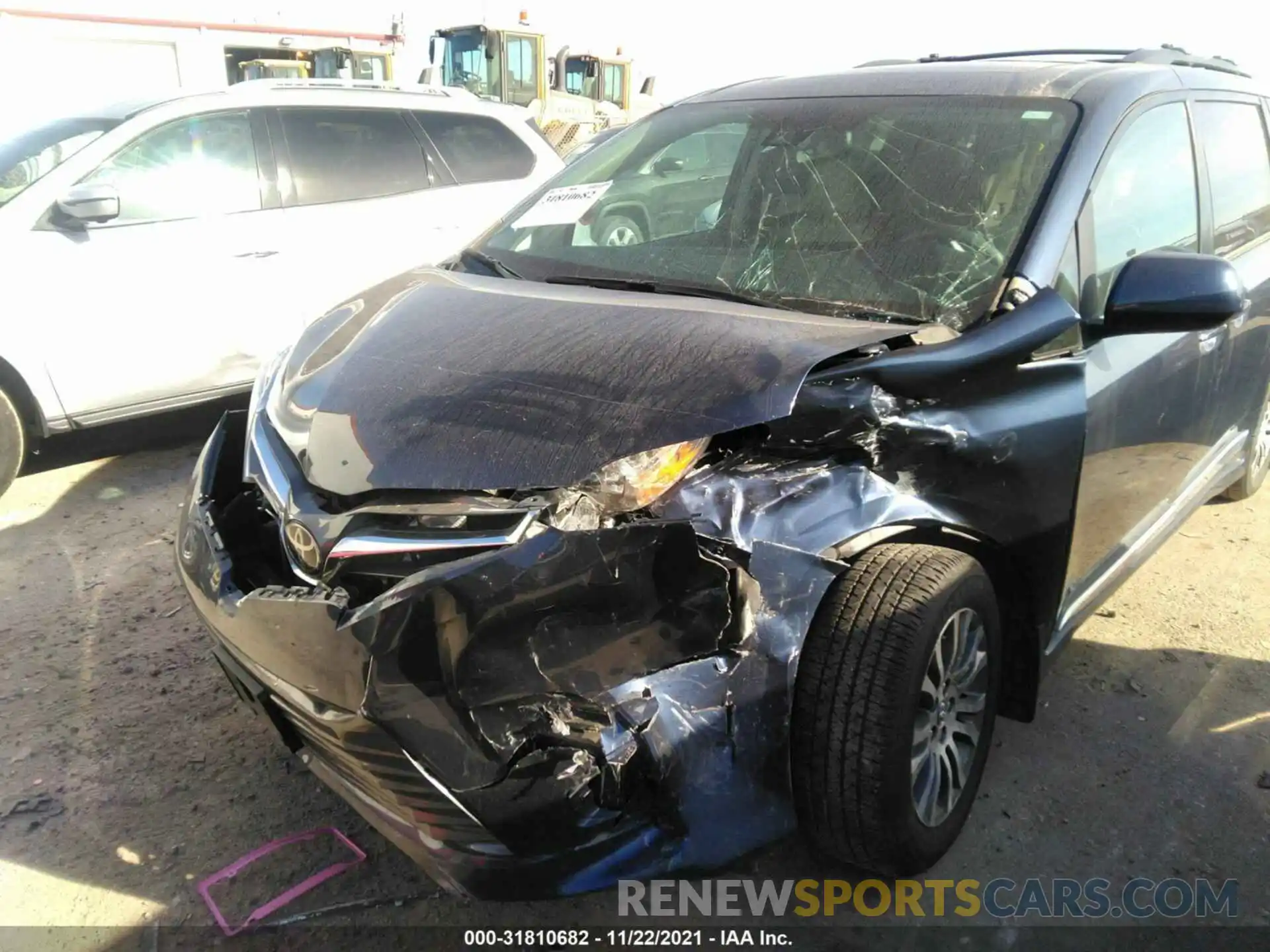 6 Photograph of a damaged car 5TDYZ3DC9LS049097 TOYOTA SIENNA 2020