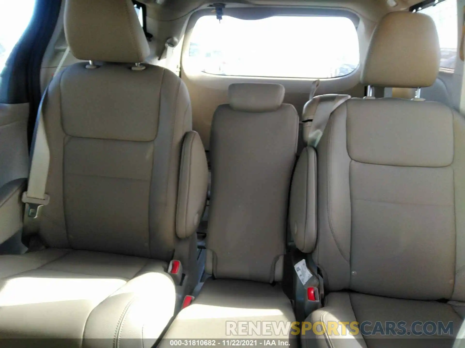 8 Фотография поврежденного автомобиля 5TDYZ3DC9LS049097 TOYOTA SIENNA 2020