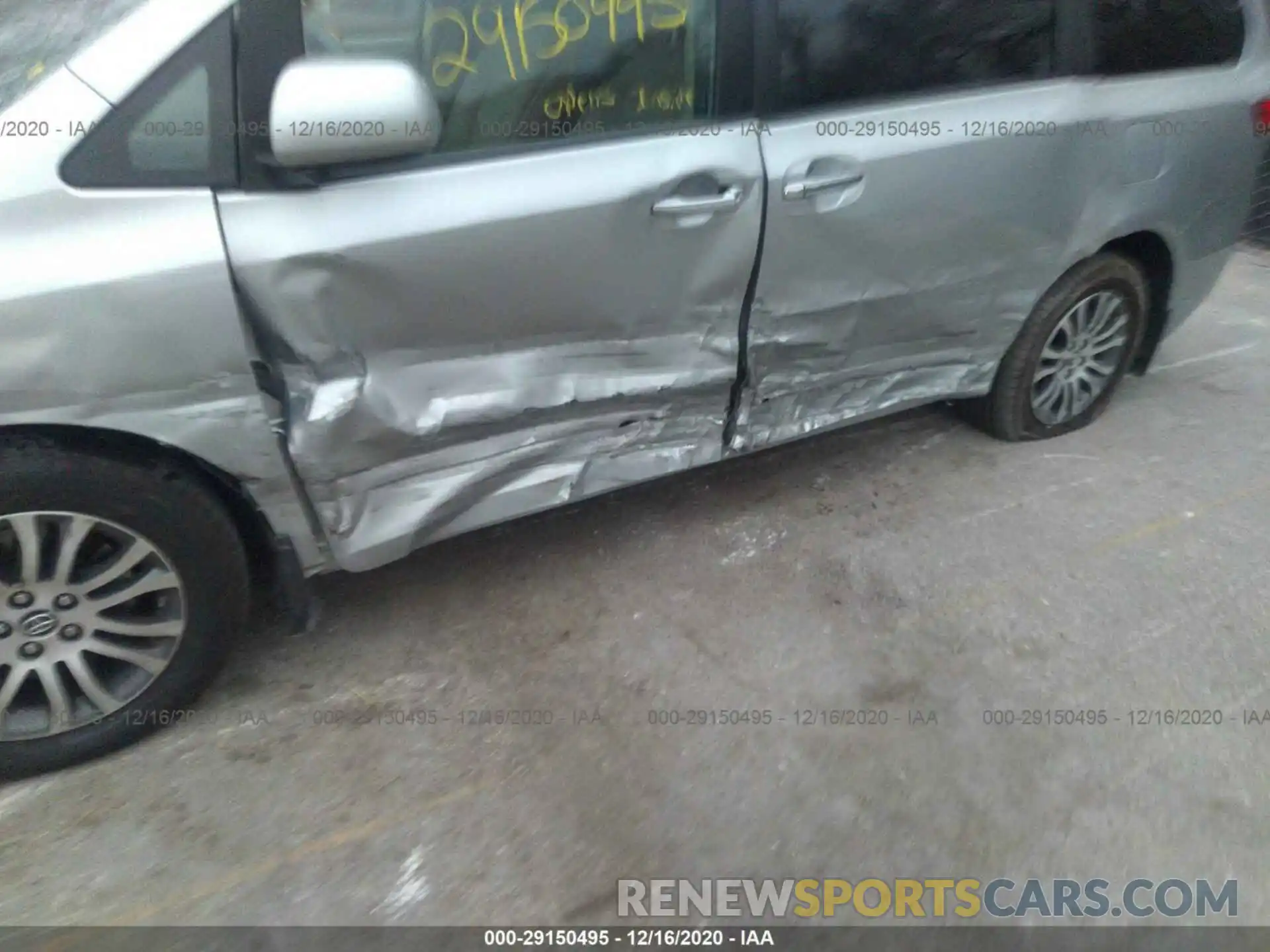 6 Фотография поврежденного автомобиля 5TDYZ3DC9LS049598 TOYOTA SIENNA 2020