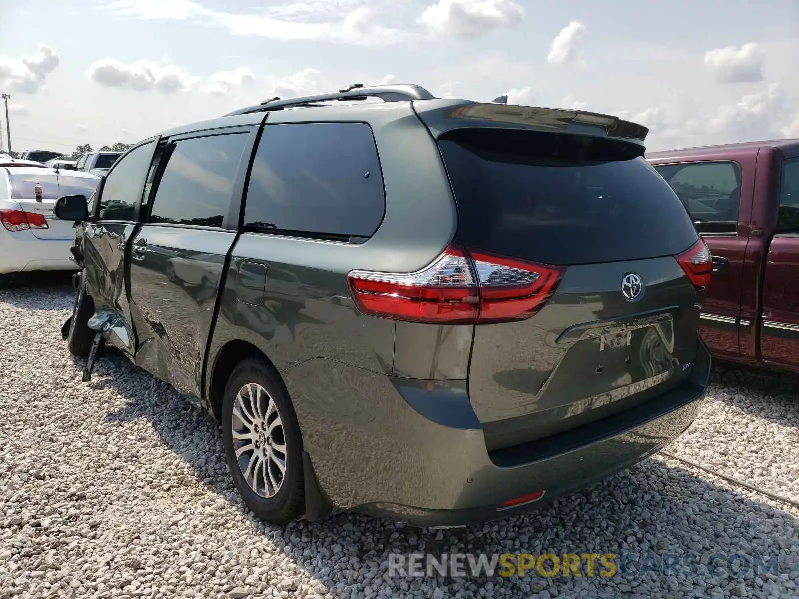 3 Фотография поврежденного автомобиля 5TDYZ3DC9LS052159 TOYOTA SIENNA 2020