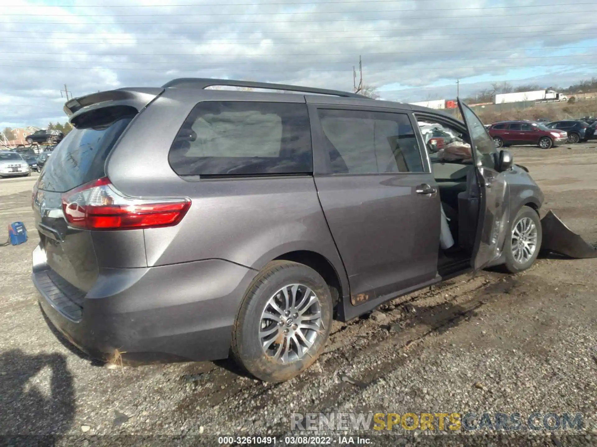 4 Фотография поврежденного автомобиля 5TDYZ3DC9LS055319 TOYOTA SIENNA 2020