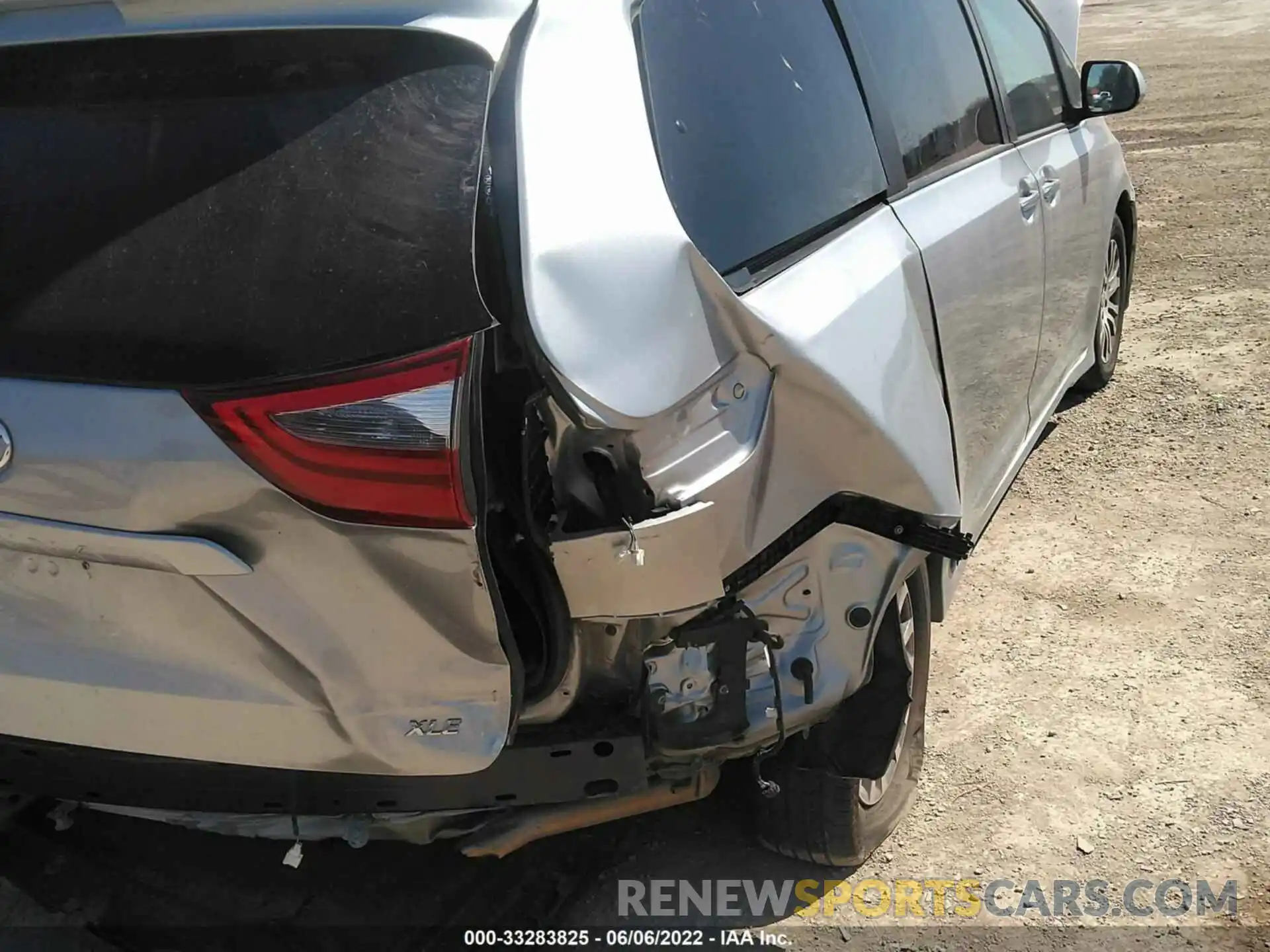 6 Photograph of a damaged car 5TDYZ3DC9LS064926 TOYOTA SIENNA 2020