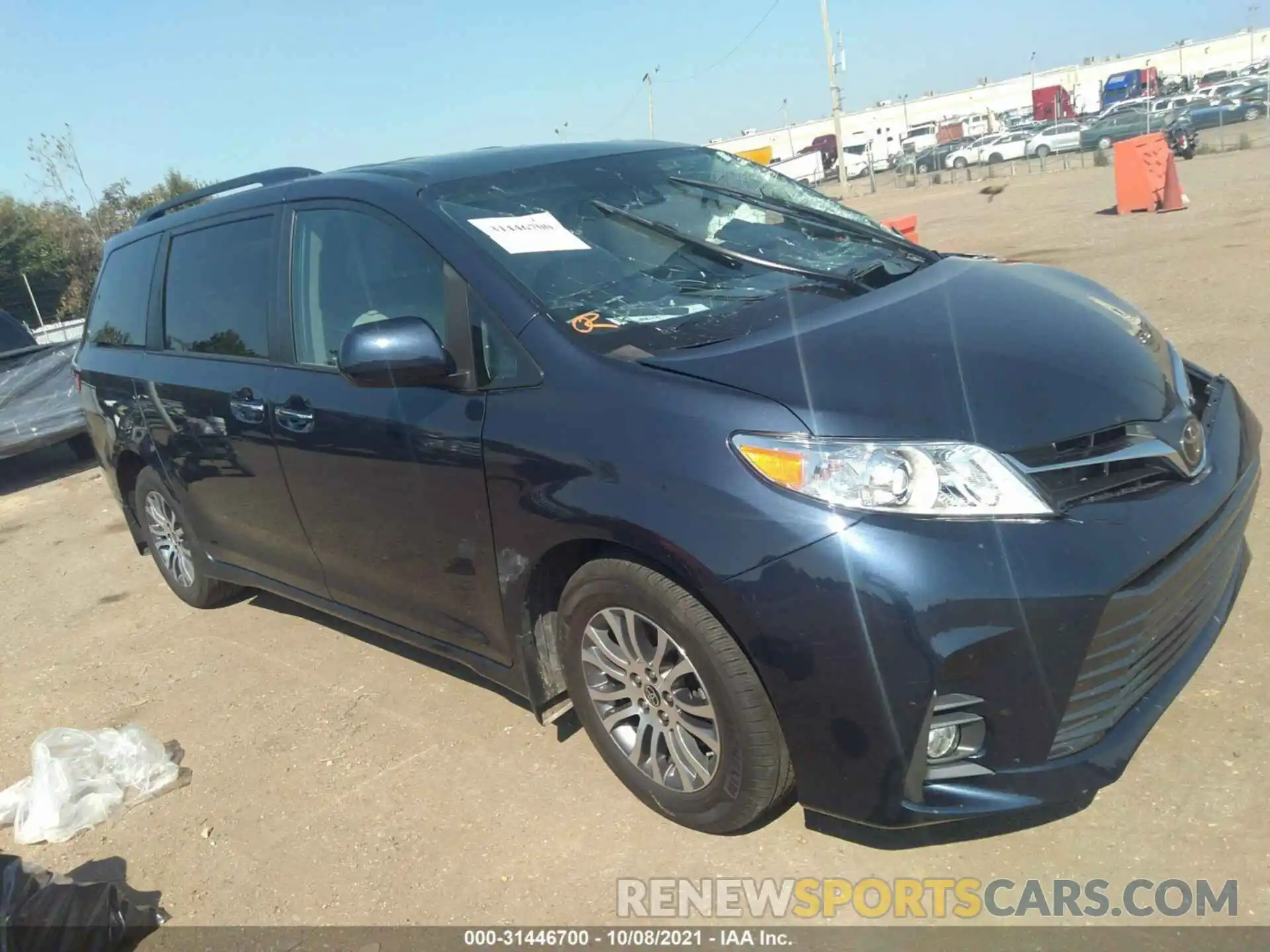 1 Photograph of a damaged car 5TDYZ3DC9LS085453 TOYOTA SIENNA 2020