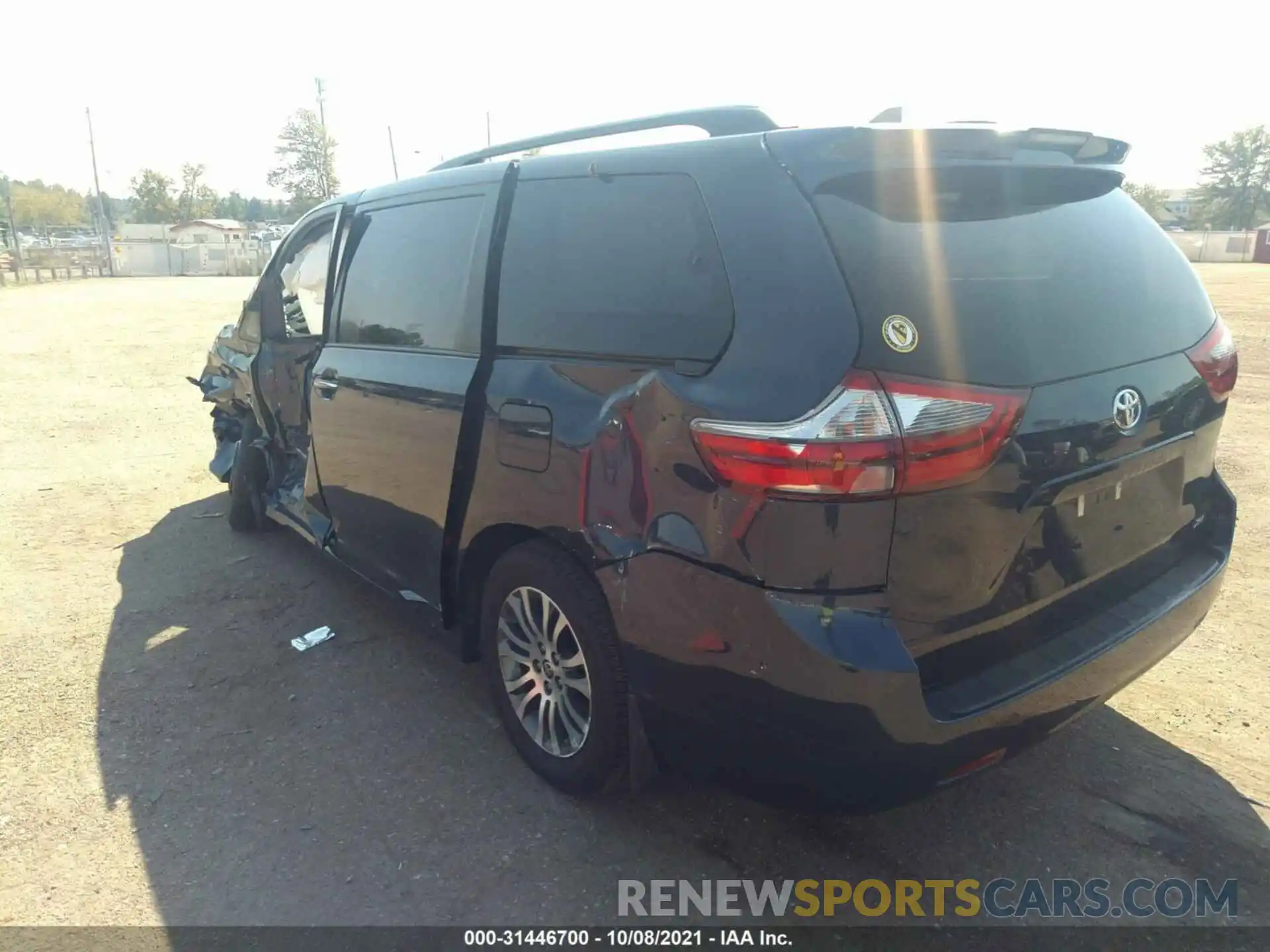 3 Photograph of a damaged car 5TDYZ3DC9LS085453 TOYOTA SIENNA 2020