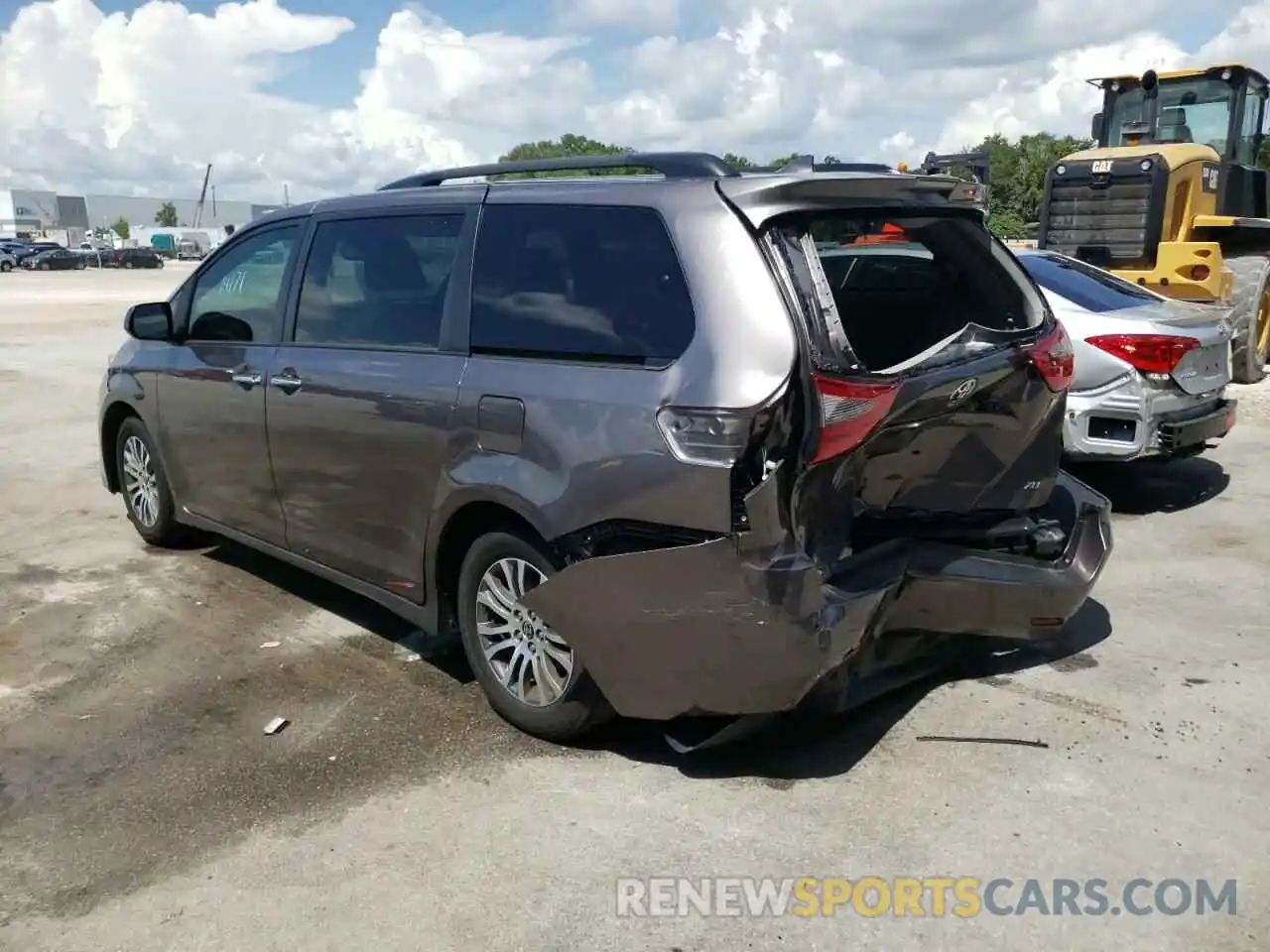 3 Photograph of a damaged car 5TDYZ3DC9LS086179 TOYOTA SIENNA 2020