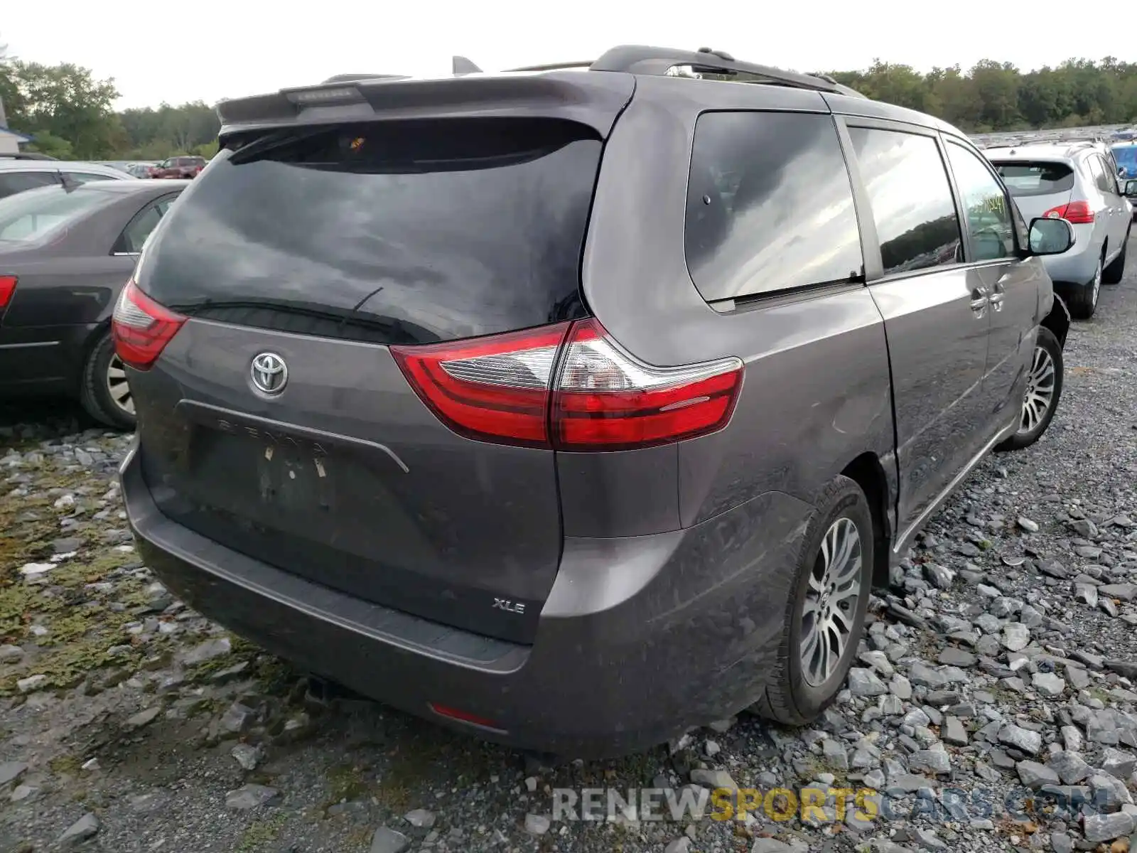 4 Фотография поврежденного автомобиля 5TDYZ3DCXLS024578 TOYOTA SIENNA 2020