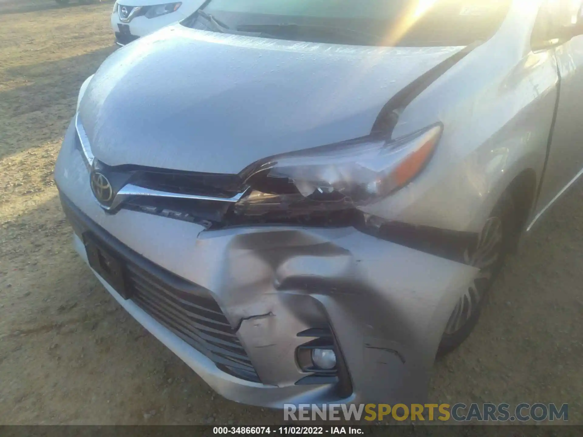 6 Photograph of a damaged car 5TDYZ3DCXLS030221 TOYOTA SIENNA 2020