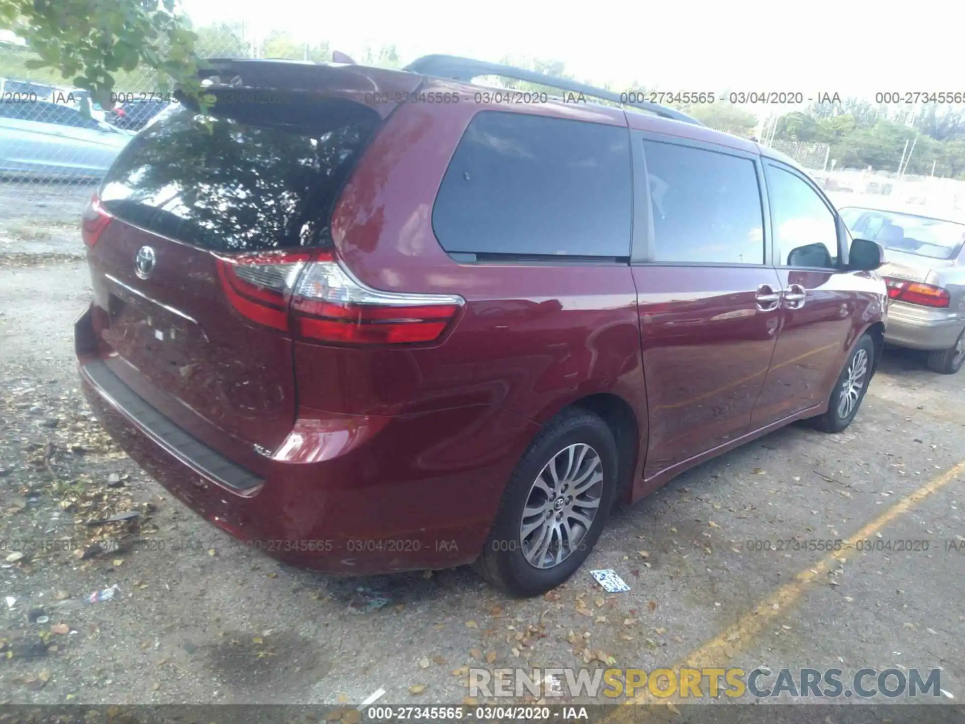 4 Фотография поврежденного автомобиля 5TDYZ3DCXLS032003 TOYOTA SIENNA 2020