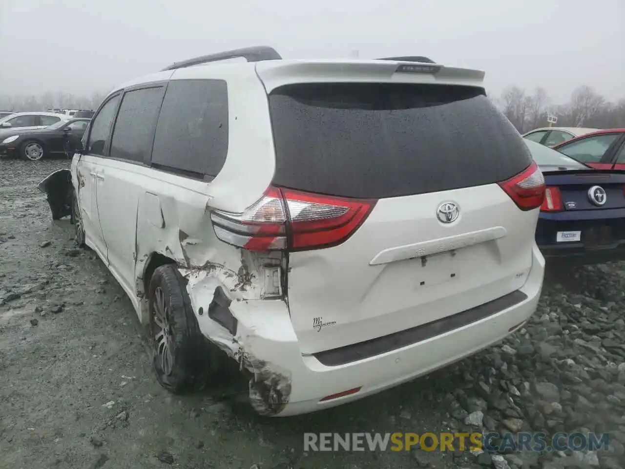 3 Photograph of a damaged car 5TDYZ3DCXLS034172 TOYOTA SIENNA 2020